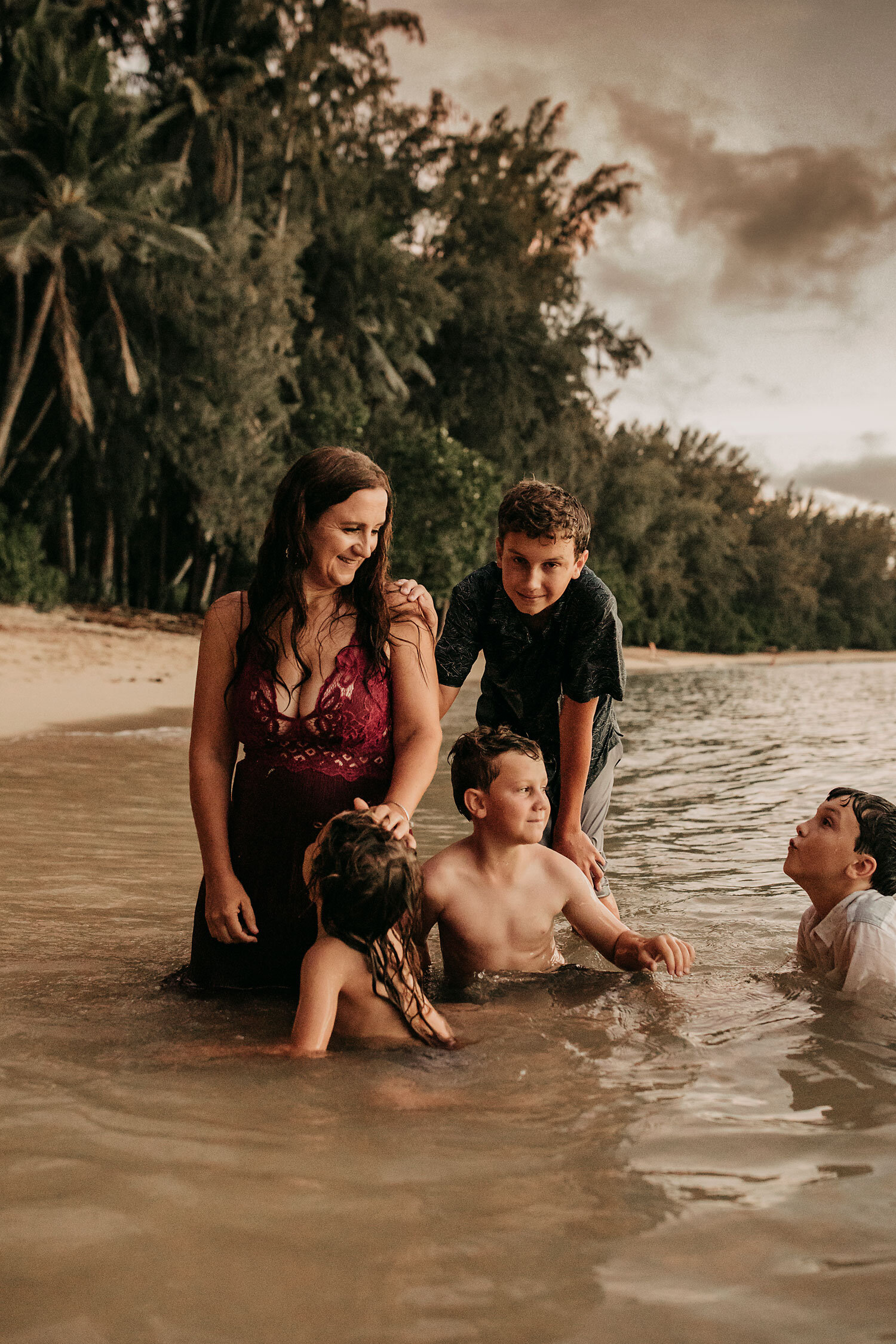 Oahu-North-Shore-Family-Photographer-22.jpg