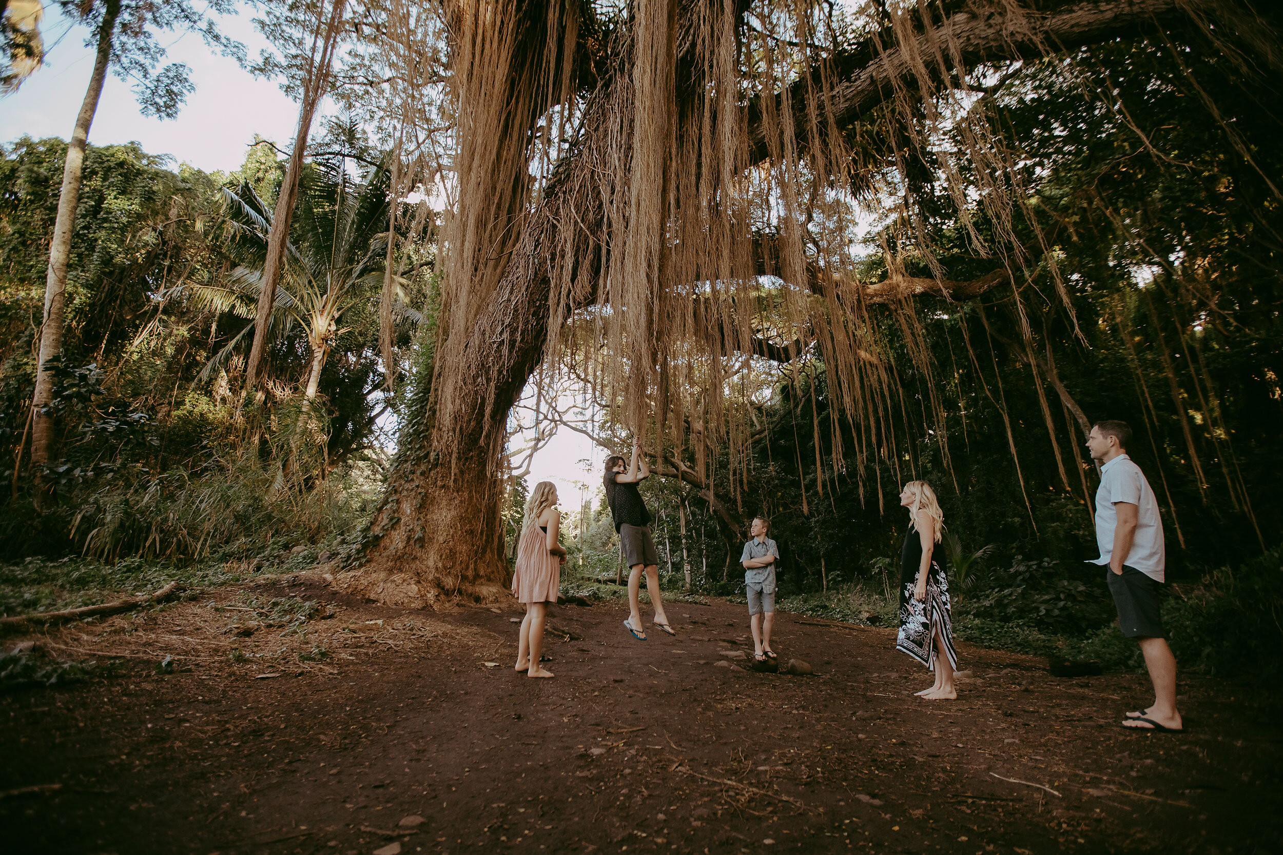 Maui-Family-Photographer-Family-Photos-Honolua-Bay-21.jpg