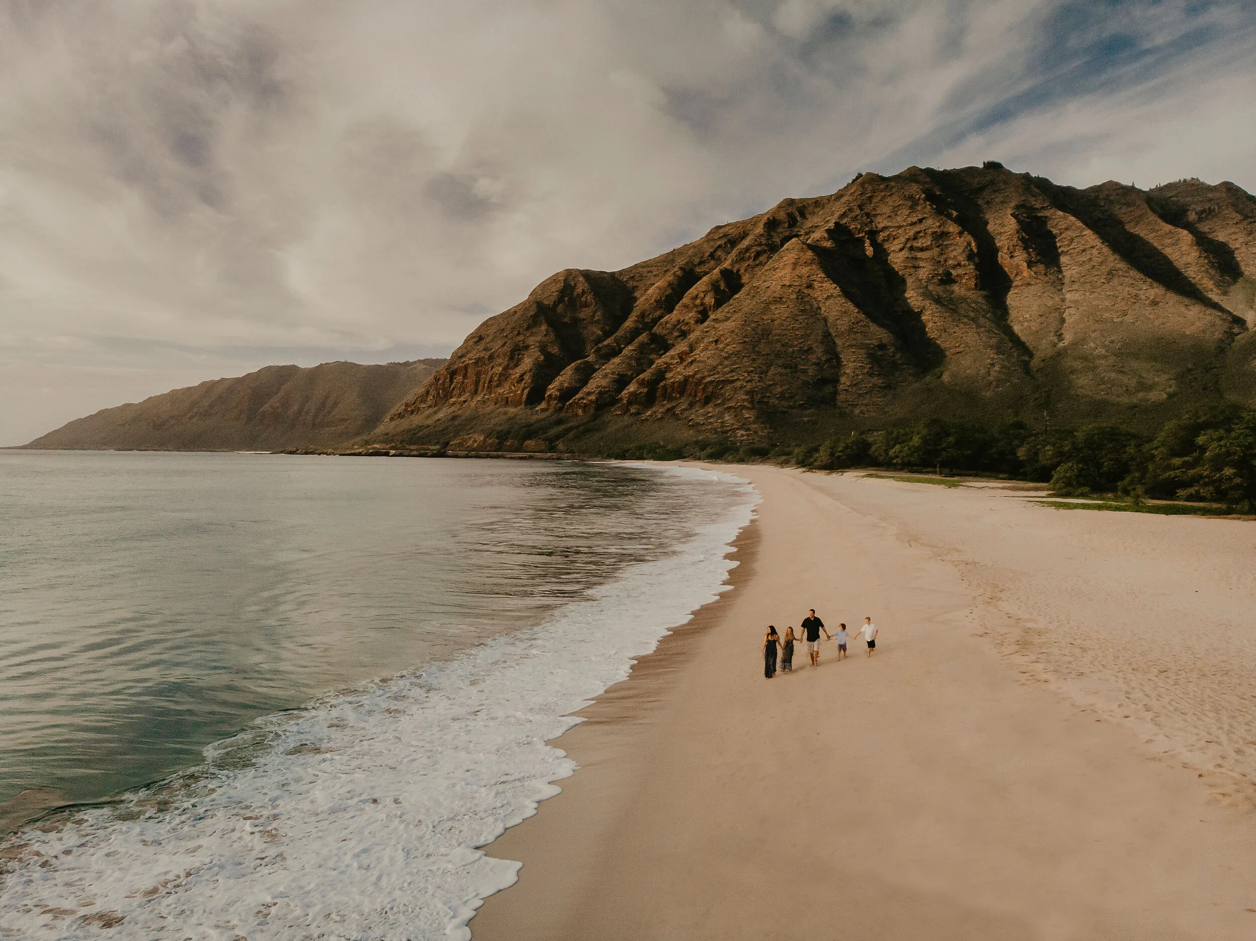 Visiting from Canada | Oahu, Hawaii Family Photographer