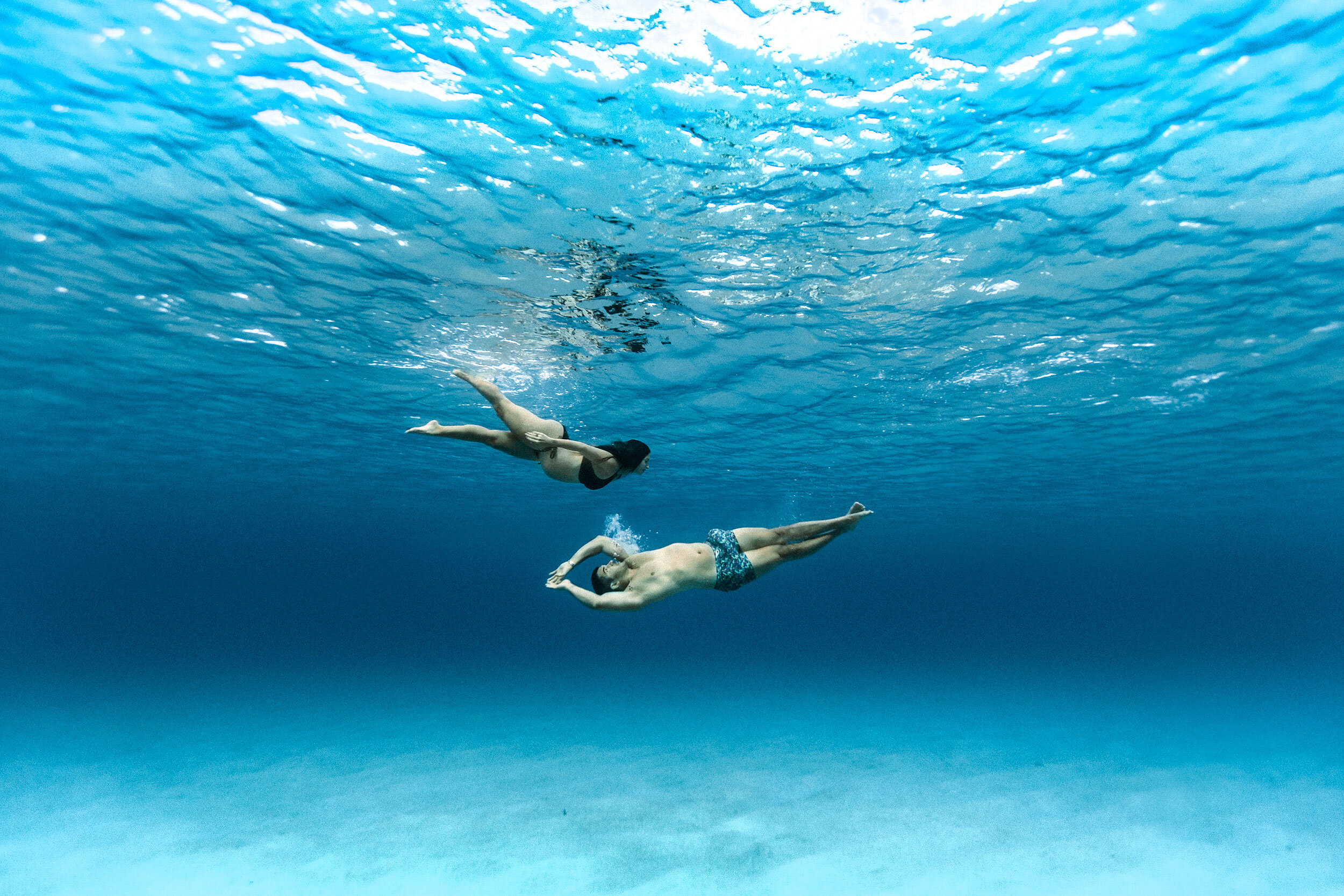 Oahu-Hawaii-Maternity-Underwater-Photography-13.jpg