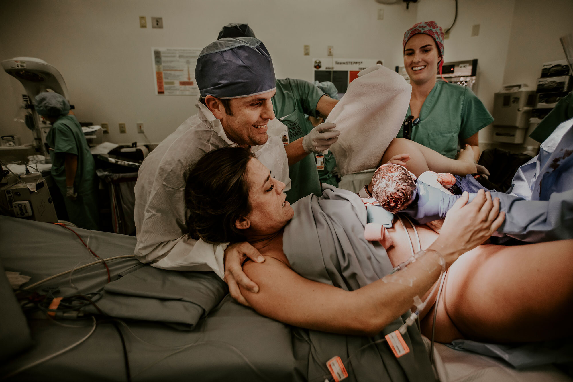 hawaii-birth-photographer-tripler-army-medical-center-twins-10.jpg