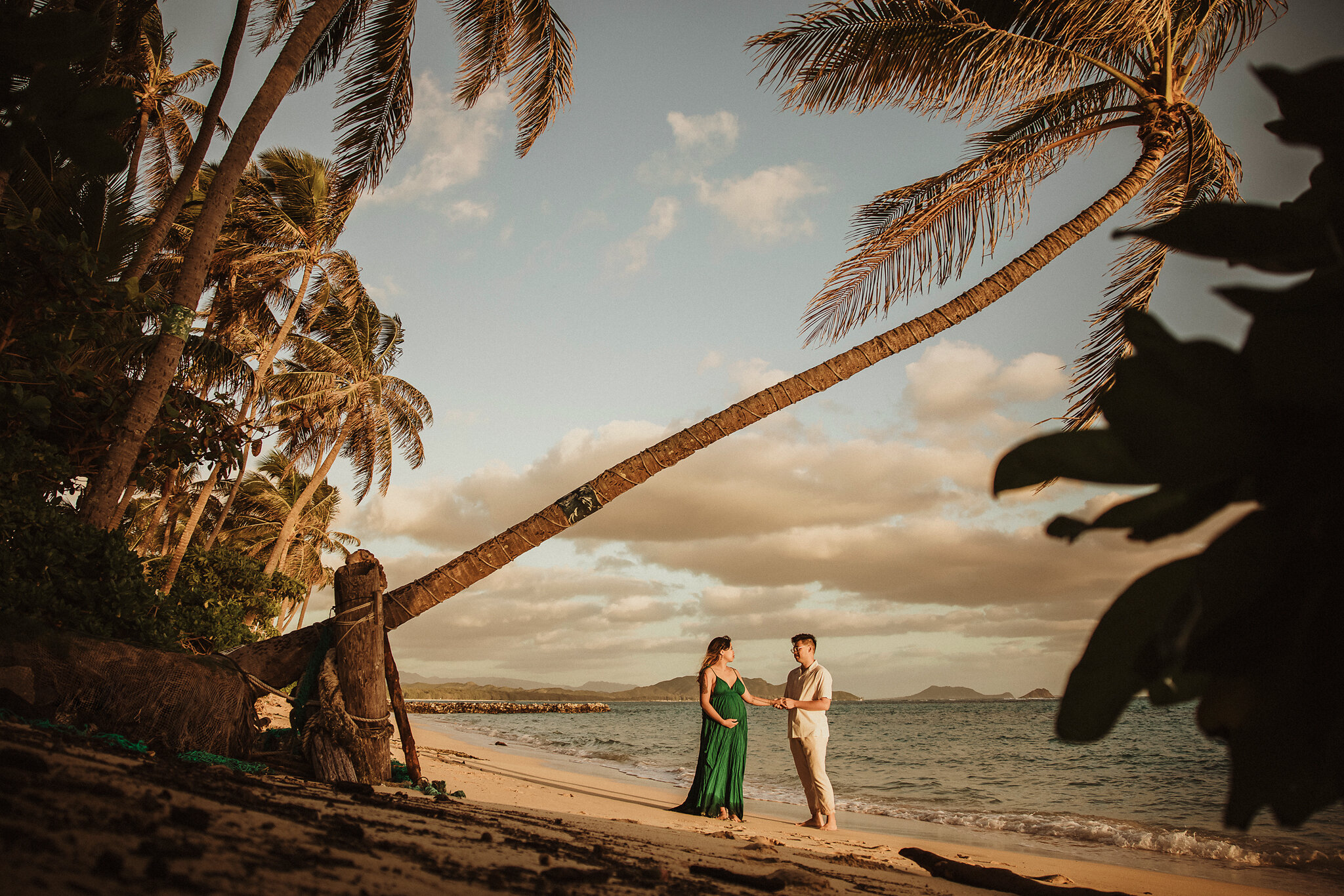Dreamy Babymoon Sunrise | Oahu, Hawaii Maternity Photographer
