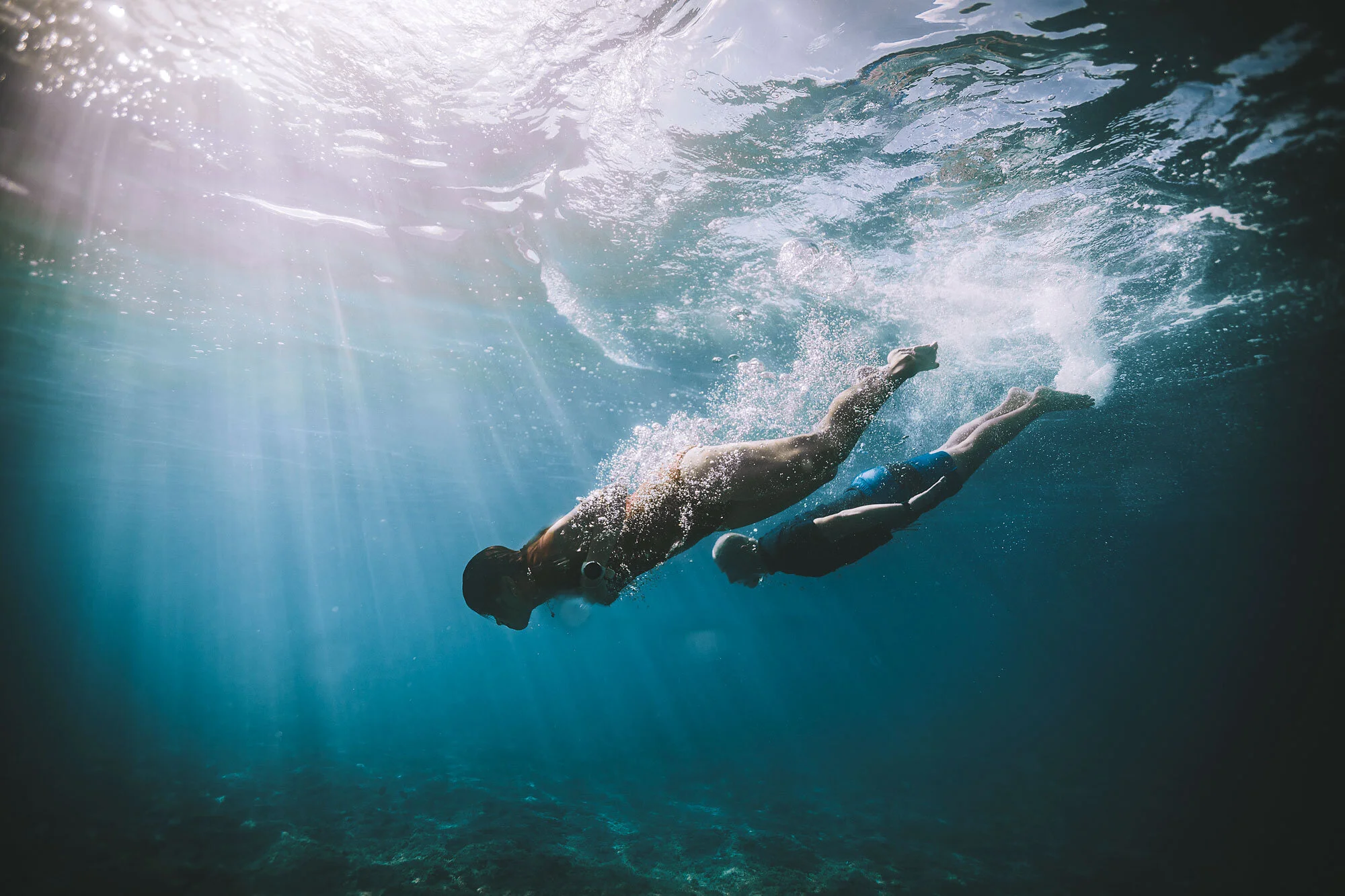 10 Years Together | Oahu, Hawaii Family + Underwater Photographer