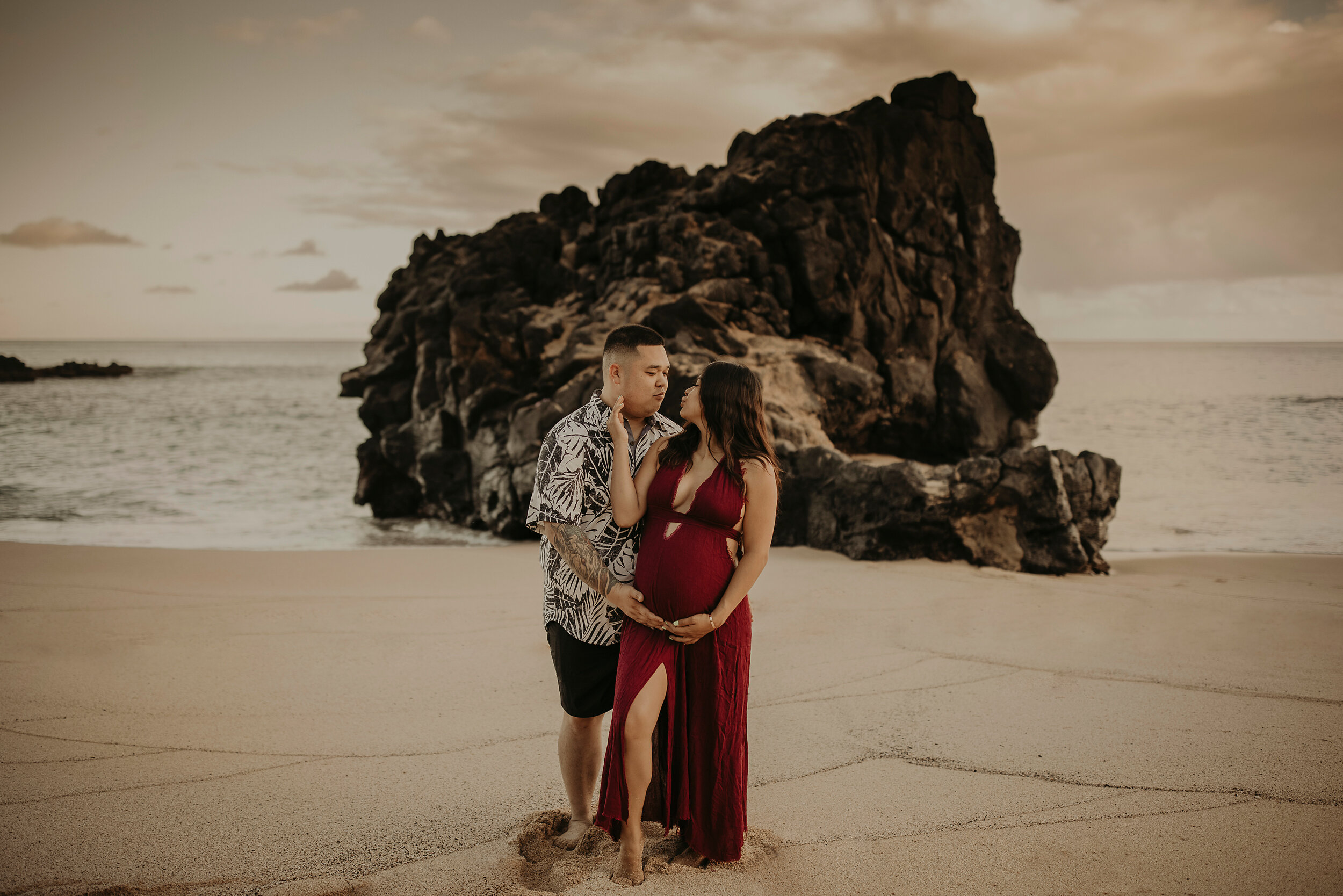 hawaii maternity photos north shore 10.jpg