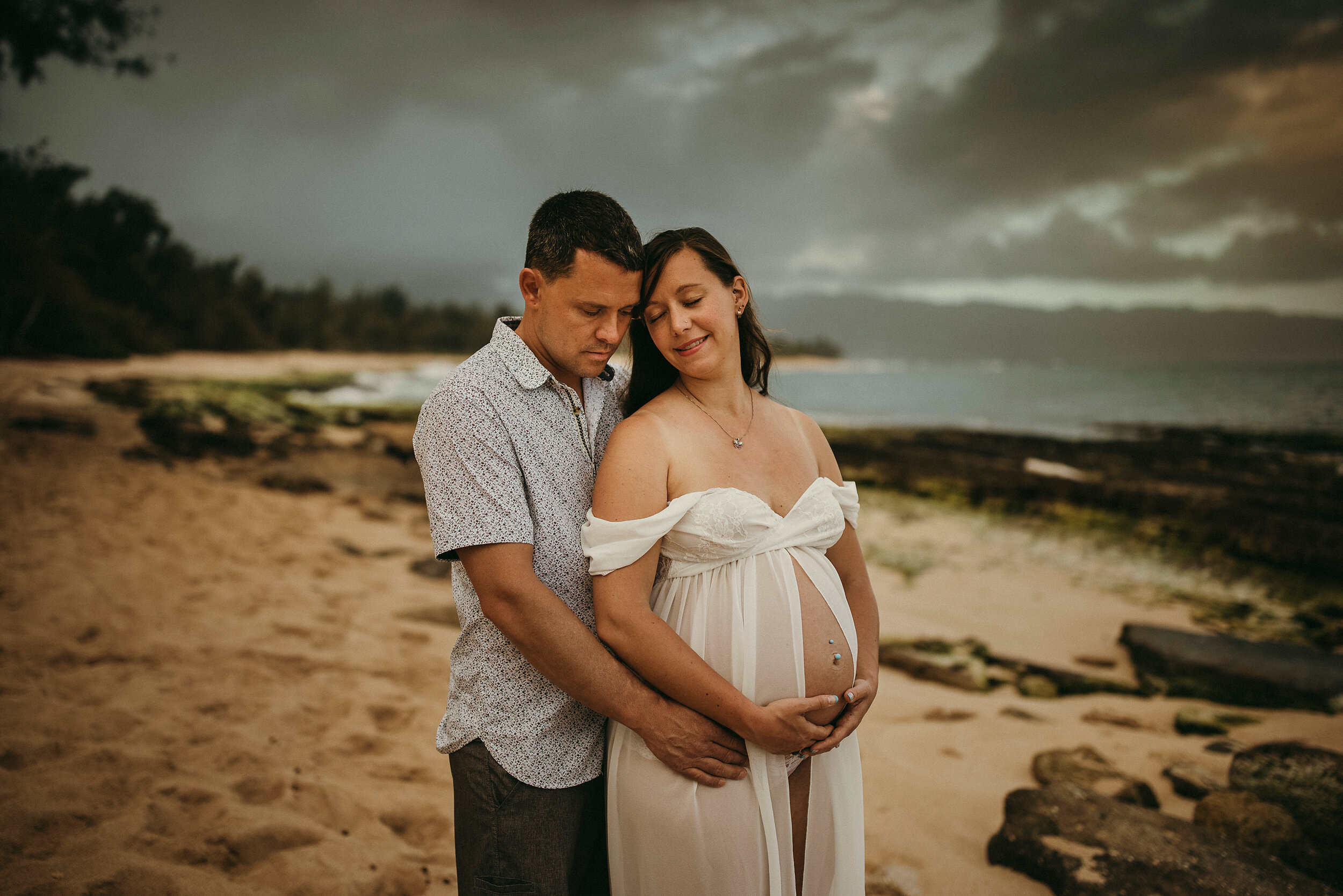 Oahu North Shore Maternity Photographer 04.jpg