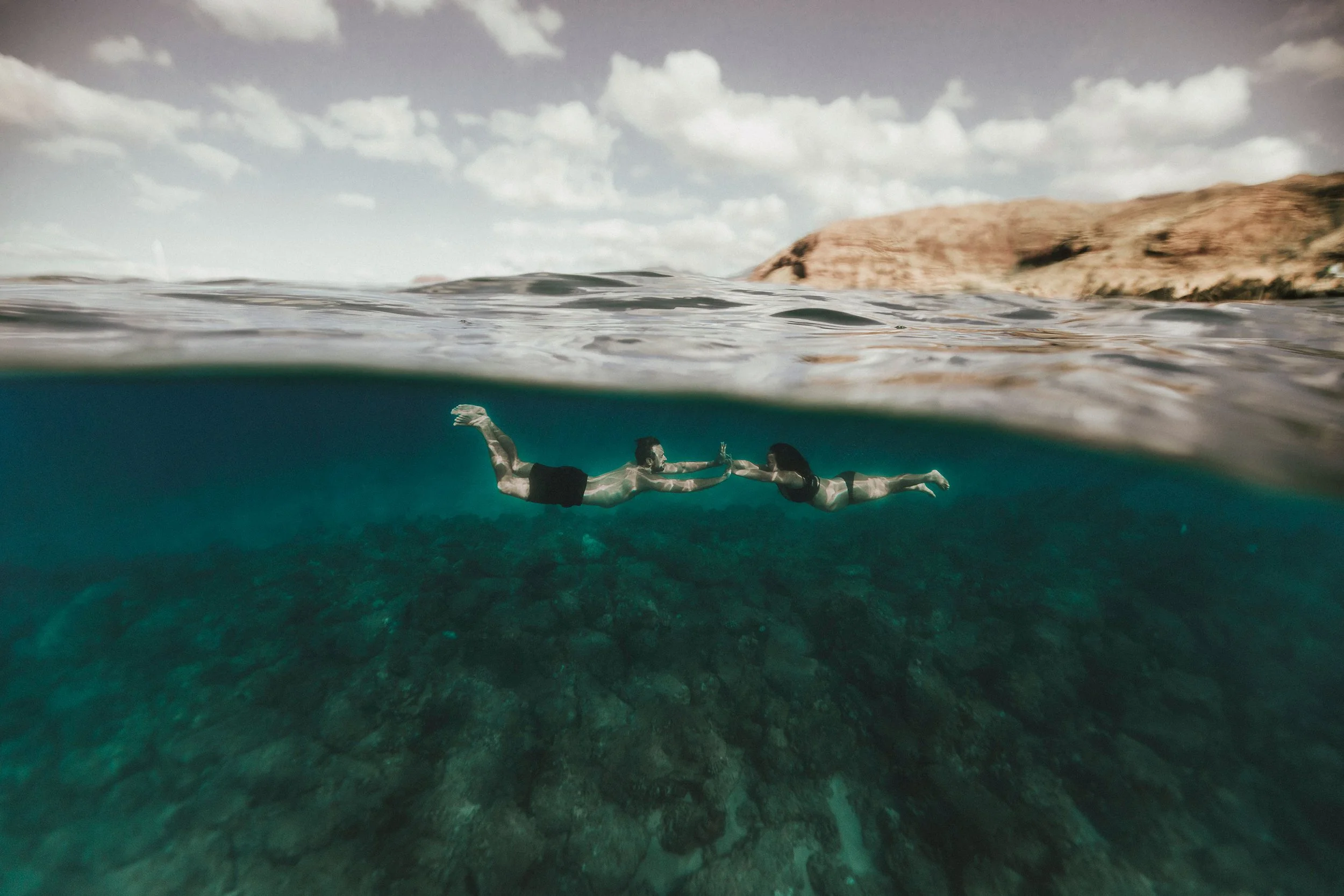 Janelle + Brandon // Underwater Babymoon in Hawaii