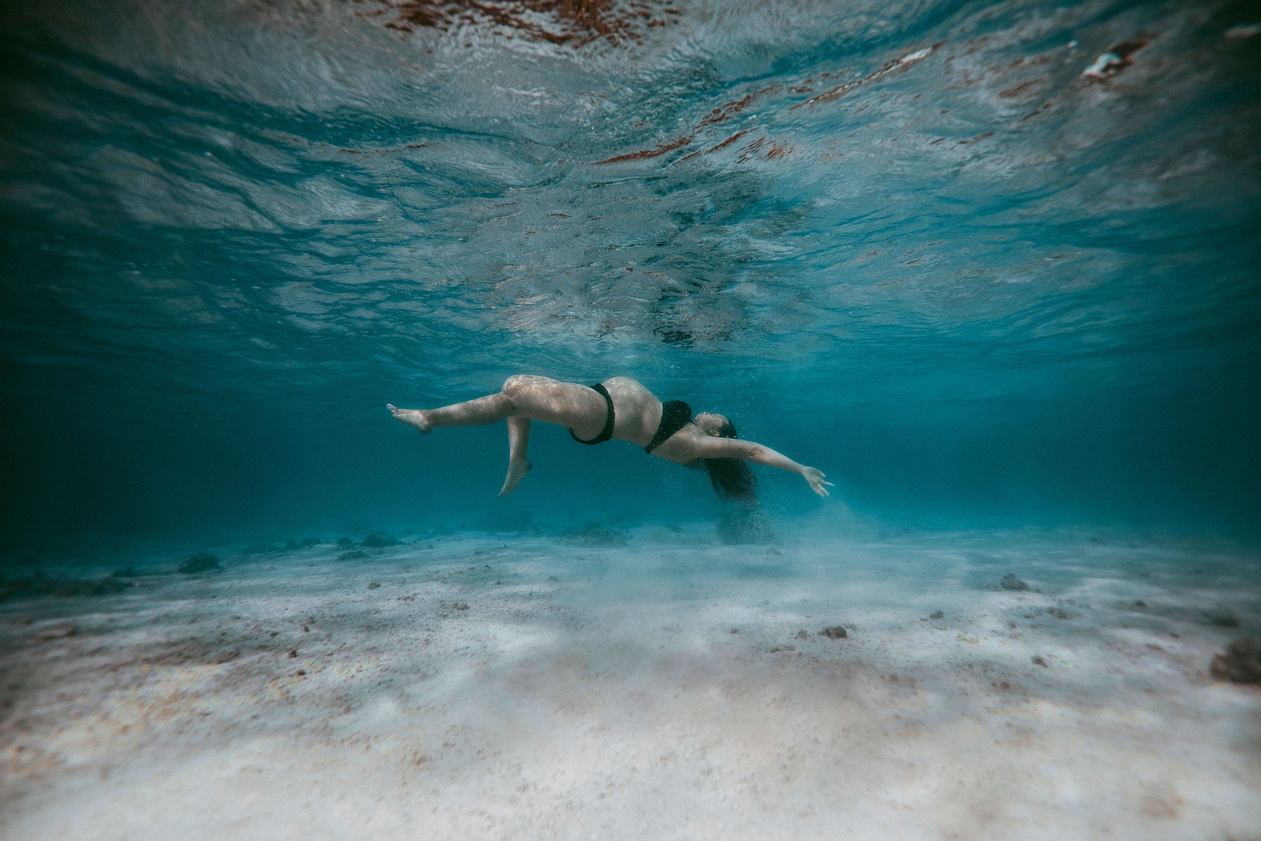 Hawaii Maternity Underwater Photographer39.jpg
