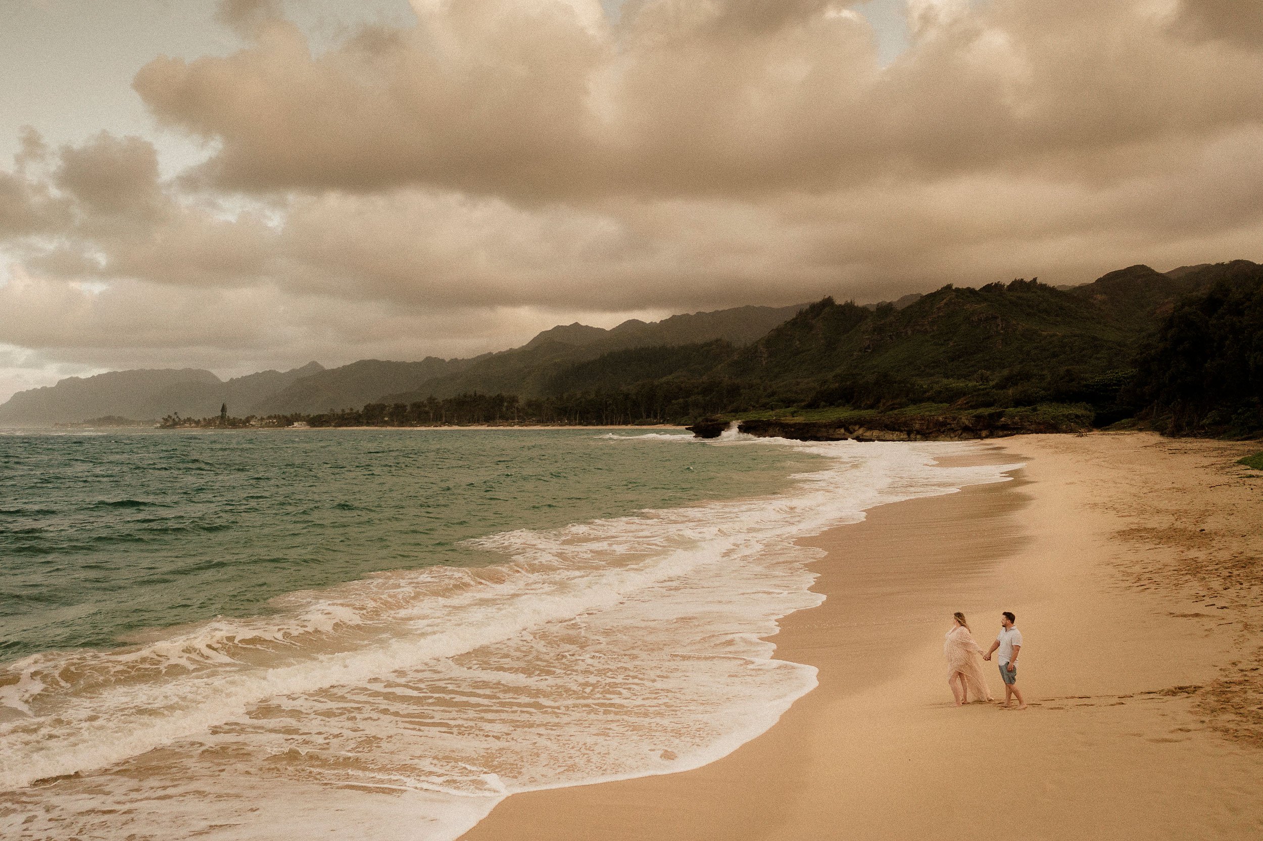 Hawaii-oahu-matermity-photographer-20.jpg