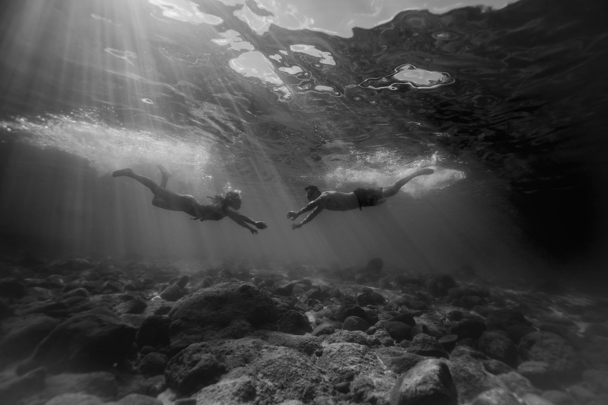 oahu-north-shore-hawaii-family-photos-underwater-26.jpg