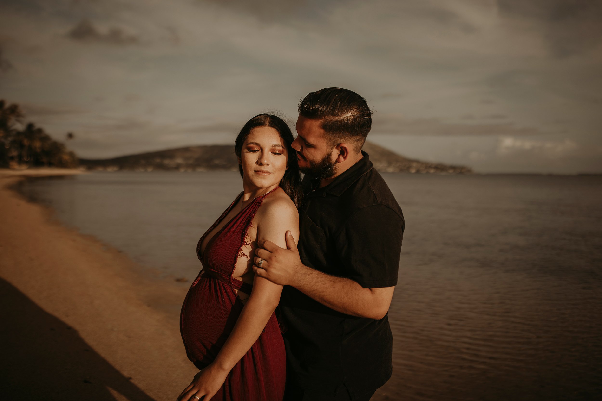 Oahu-Maternity-Photographer-Hawaii-08.jpg