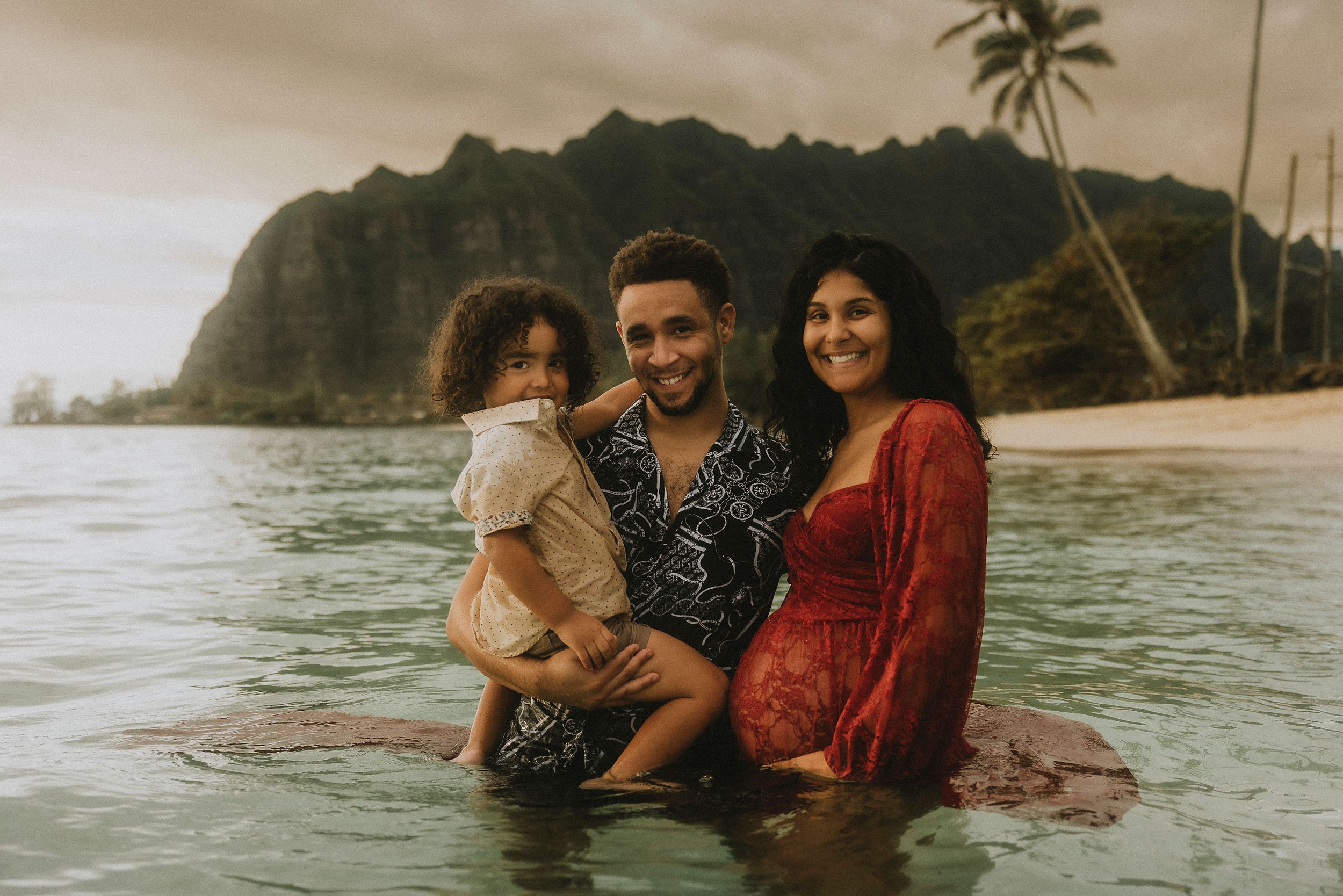 oahu-hawaii-maternity-photographer-14.jpg