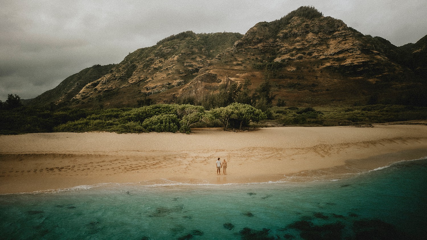 Oahu- Hawaii-North-Shore-Maternity-Photographer-13.png