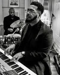 Piano Hour: Shea Pierre!