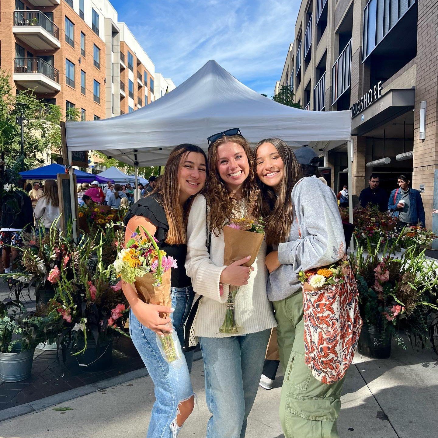 We're only ONE day away from market season #atbridgepark! Who's excited to stop and smell the fresh blooms this weekend at @thedublinmarket? 🌸💐