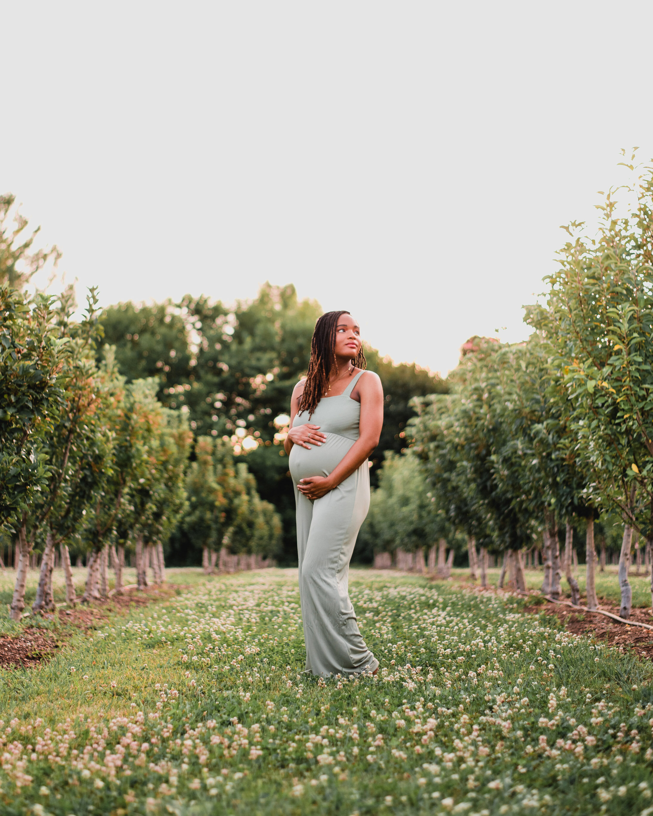 Kansas City Maternity Photographer EffJay Photography Session at Colonial Gardens in Blue Springs025.jpg