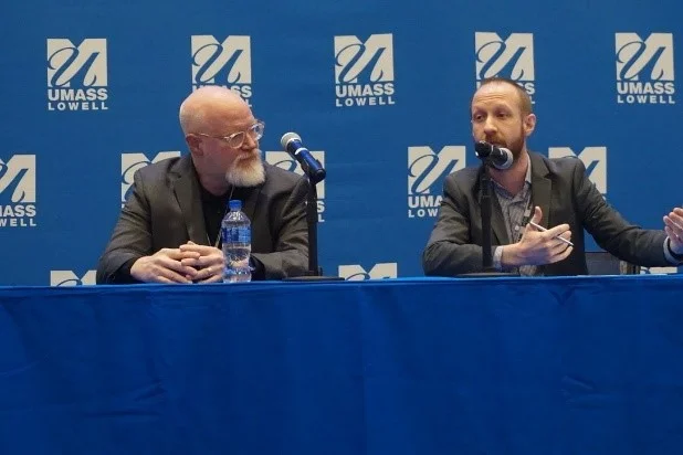 J.M. Berger (left), author and analyst on extremism; with Ian Elliott (right), Senior Outcomes and Quality Specialist with the Ministry of Justice discussing the online threat
