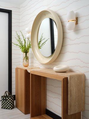 MIAMI APARTMENT — Melanie Morris Interiors, LLC.