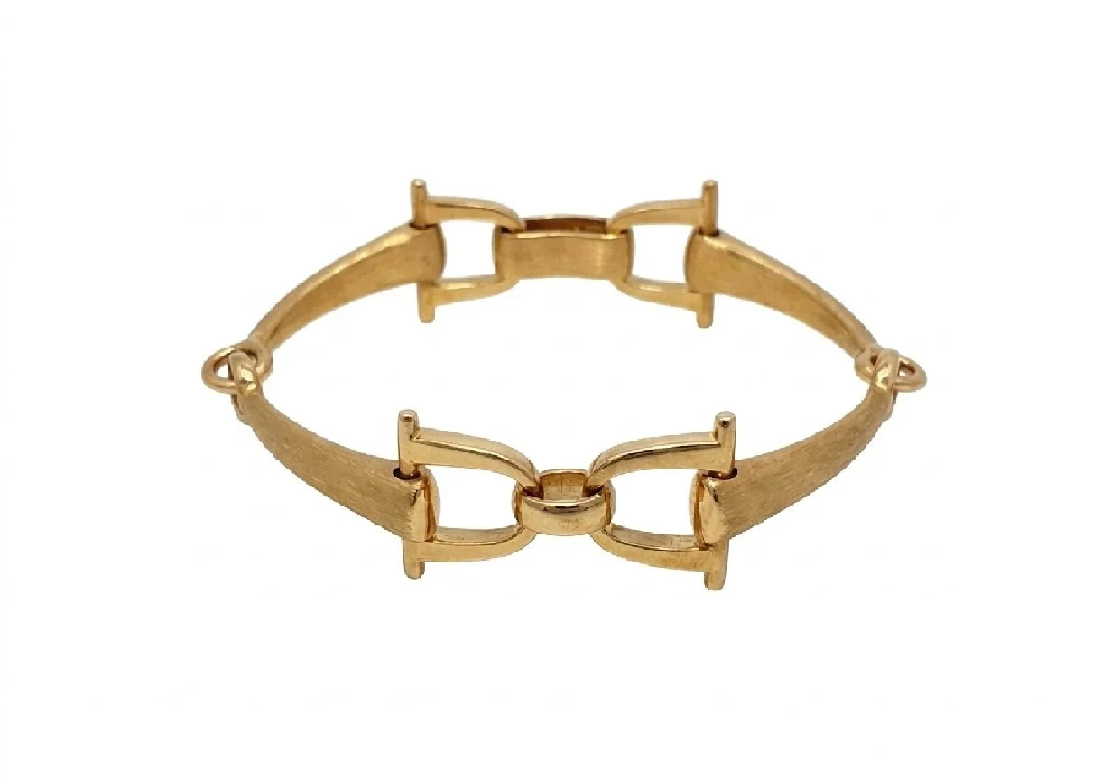 Stirrup Resize2.jpg