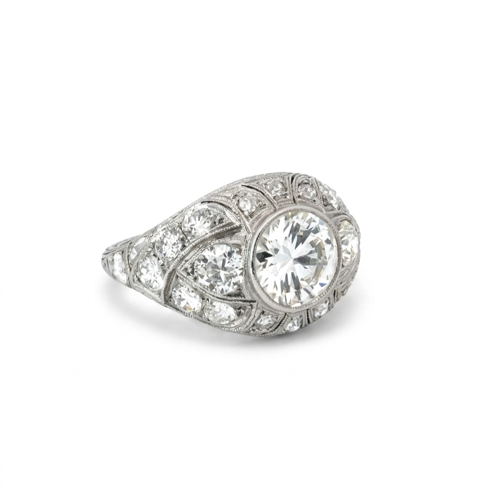 Edwardian period Diamond Ring Engraved and set in Platinum