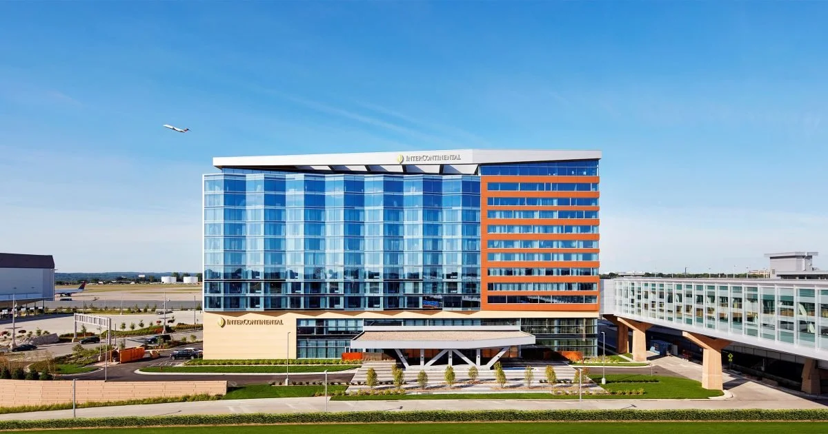  Early flight? Don’t want to pay for parking all week? Here’s your stress-free solution! Enjoy a one-night stay in an upgraded King Room at the InterContinental Hotel Minneapolis – St. Paul Airport, a luxurious AAA Four Diamond hotel connected to MSP