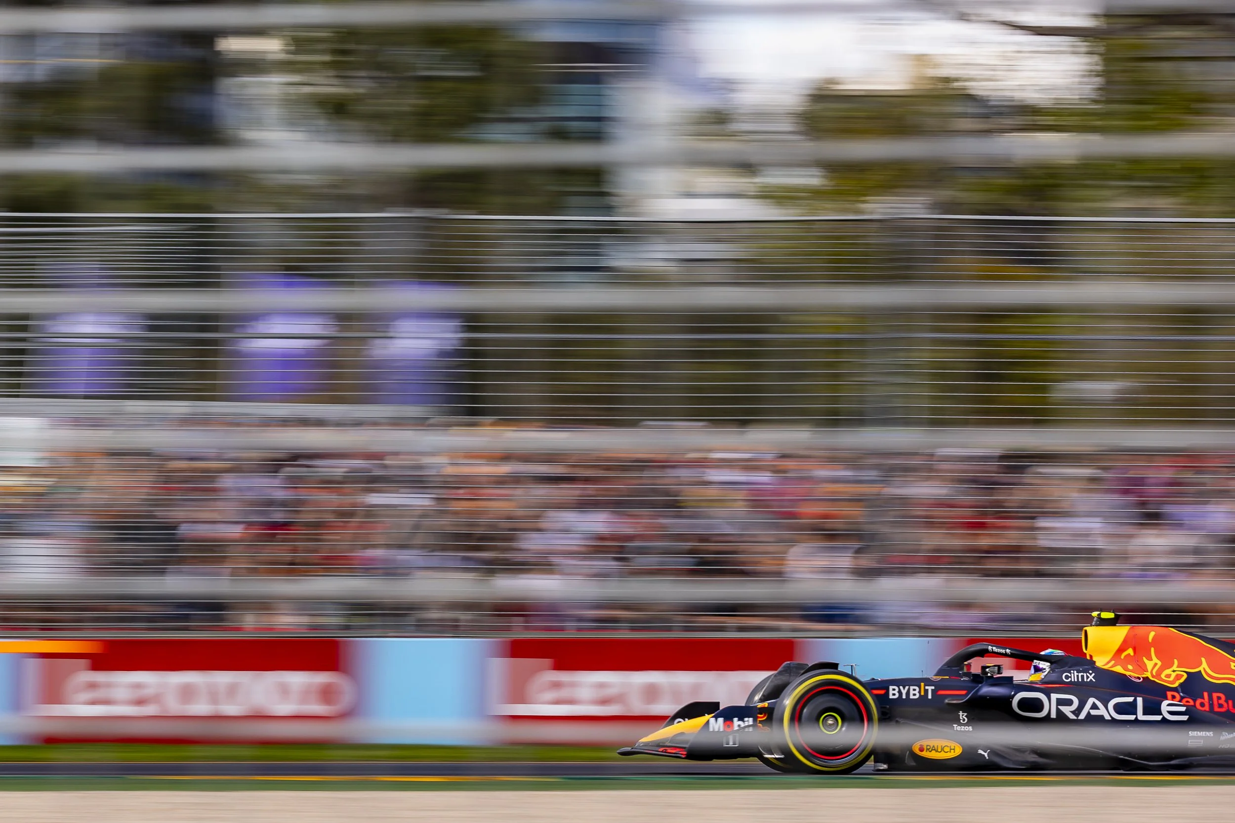 Melb Grand Prix F1-Supercars-13.jpg