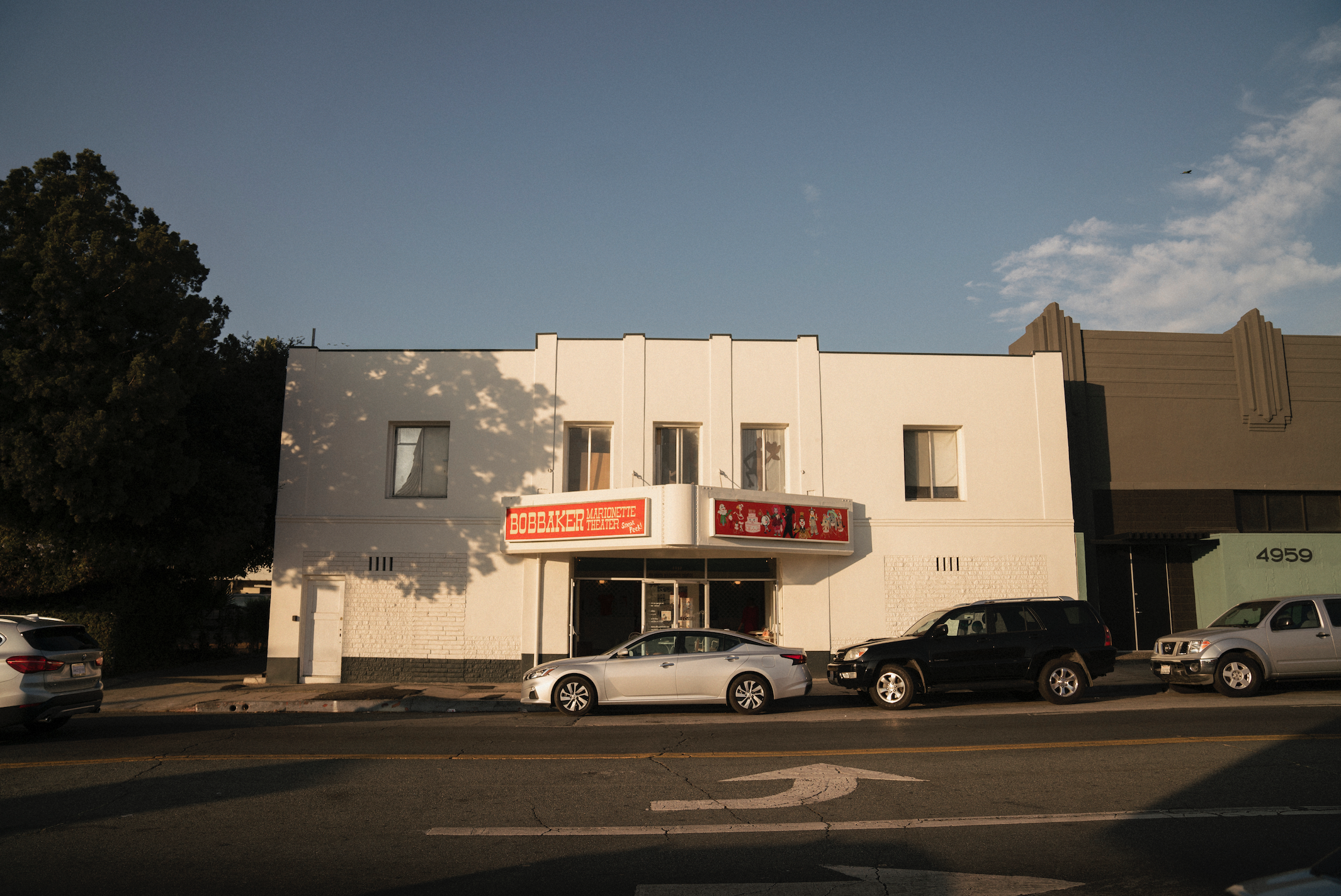 Exterior of Bob Baker Marionette Theater at its York Boulevard home