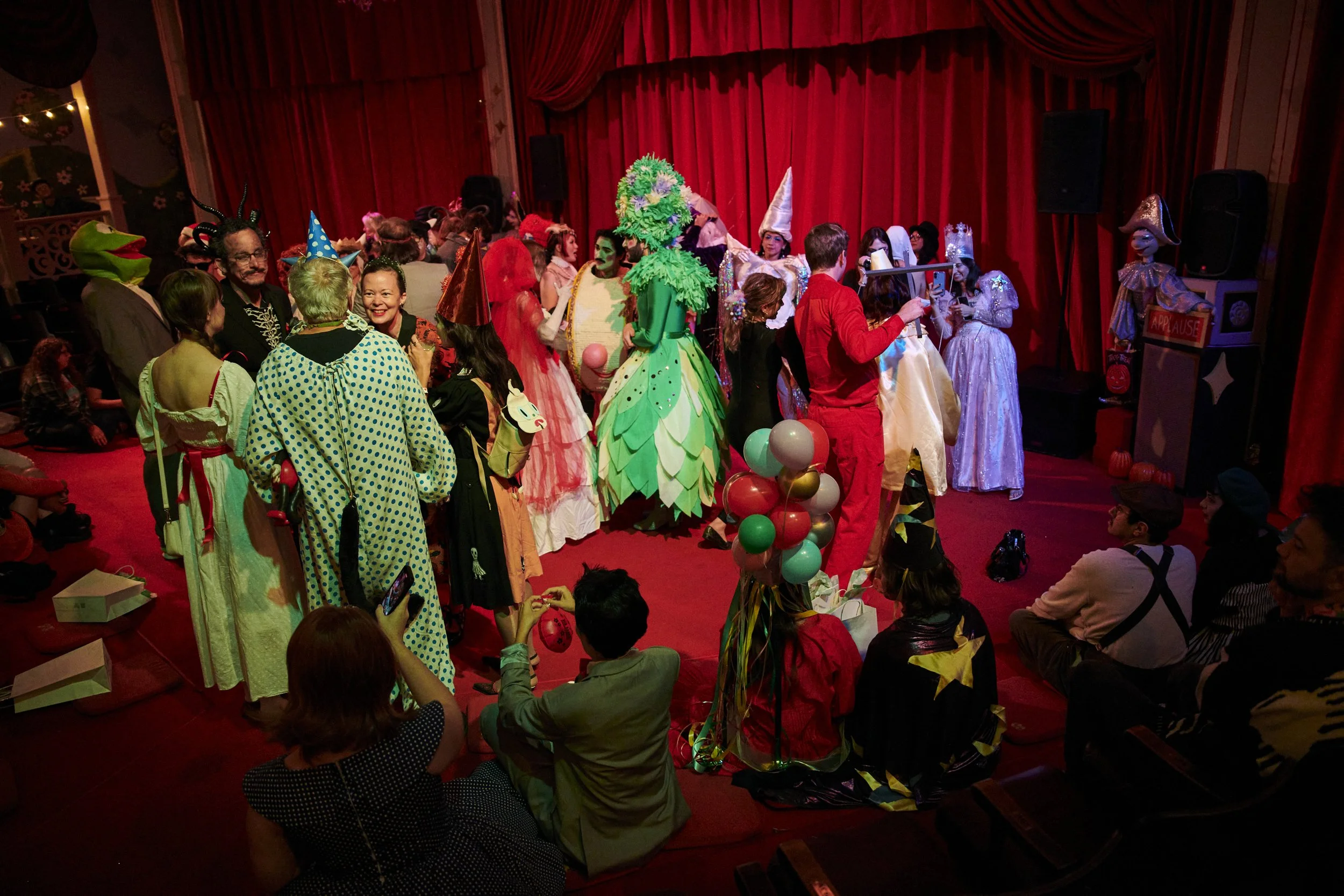2025-10-25_BBMTCostumeBall_197.jpg