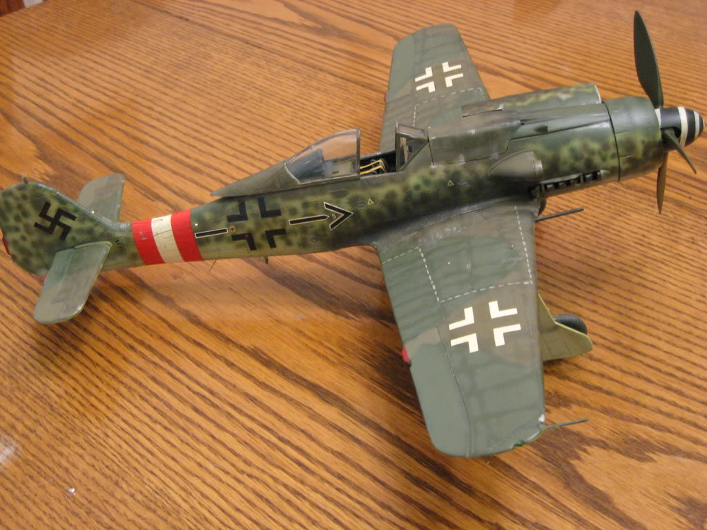 Revell FW-190 D9 old tool 1/32nd scale, kit #2. Photo 1 of 2.