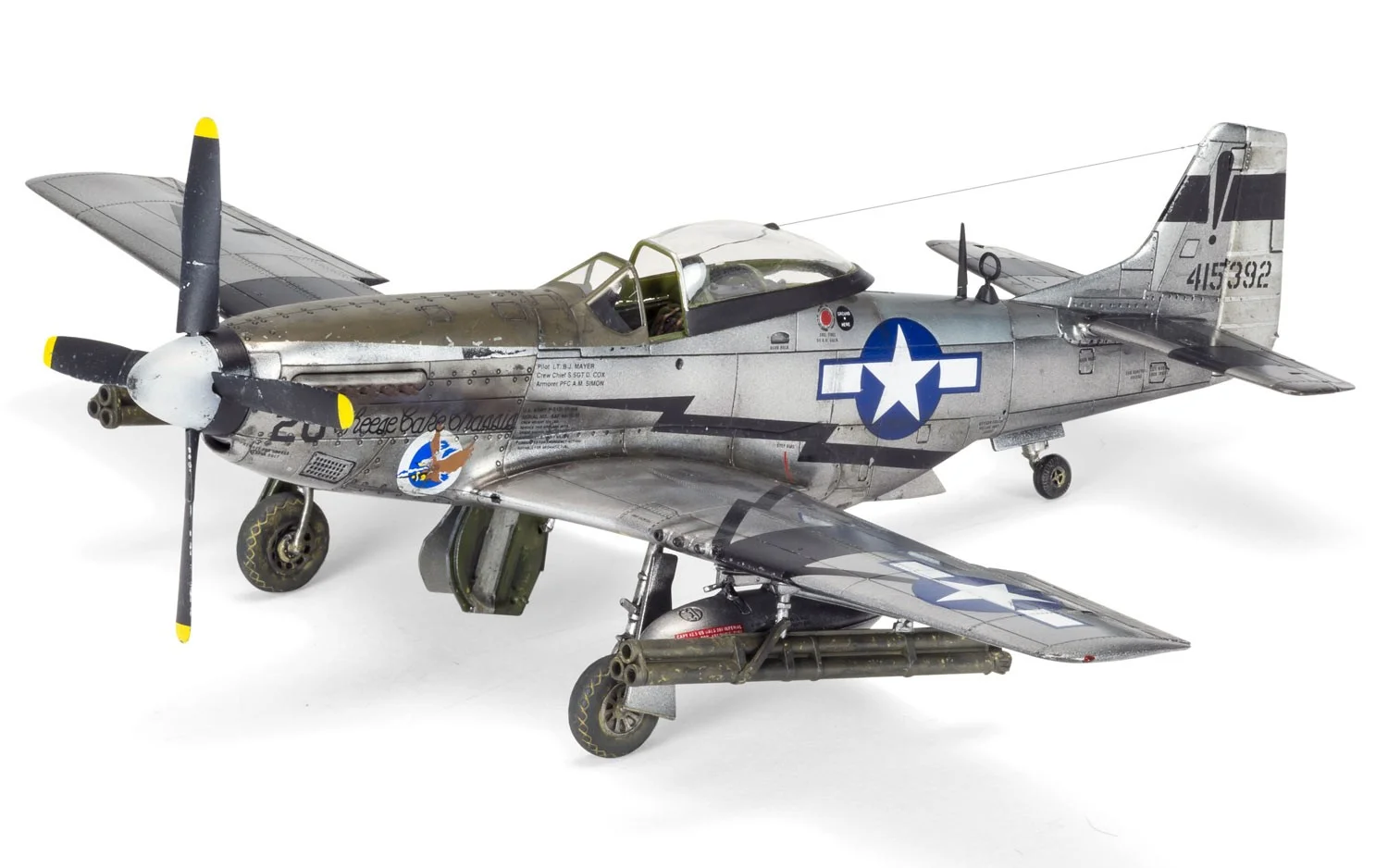 a05131_p51d-mustang_1.jpg
