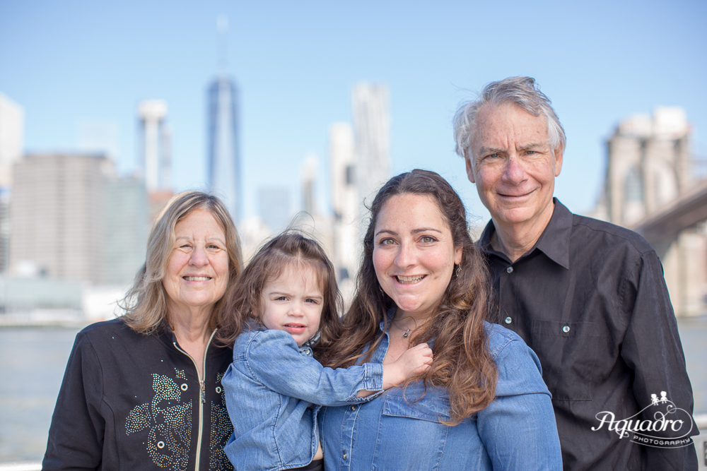 Family Mini Session Brooklyn Bridge Park