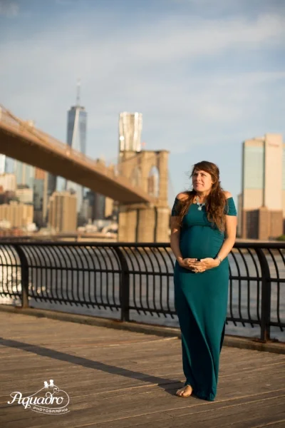 Brooklyn Bridge Maternity Photo
