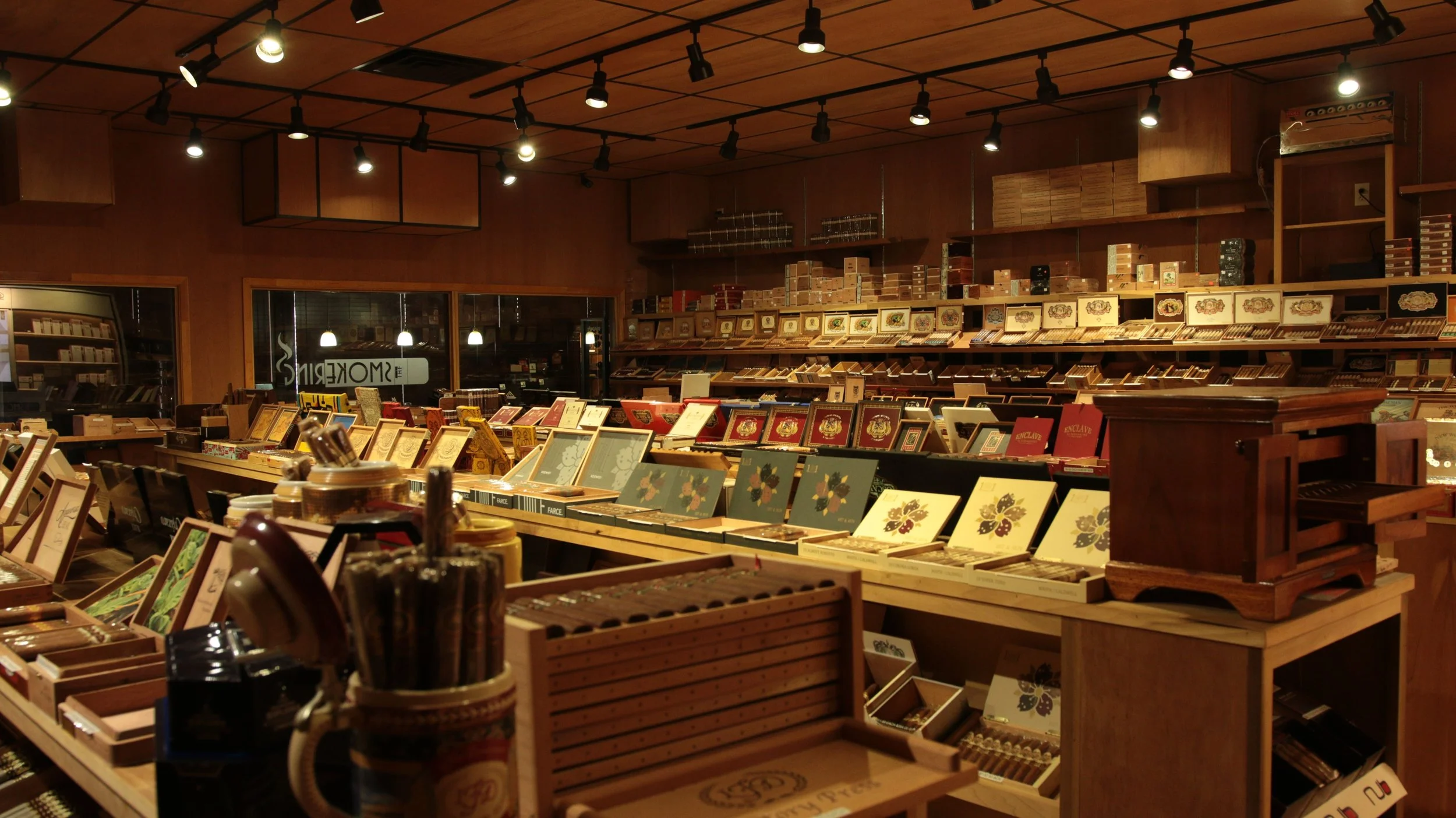 The-Smoke-Ring-Webster-TX-humidor-picture-17066-hwy3-webster-tx.jpeg