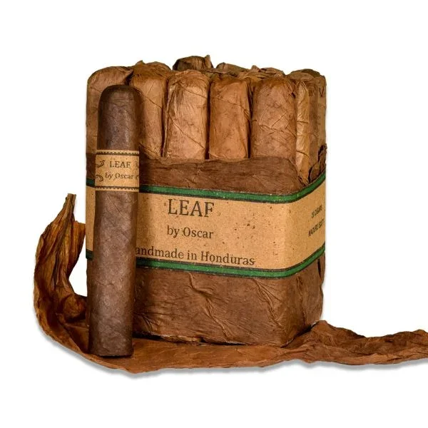 Leaf by Oscar