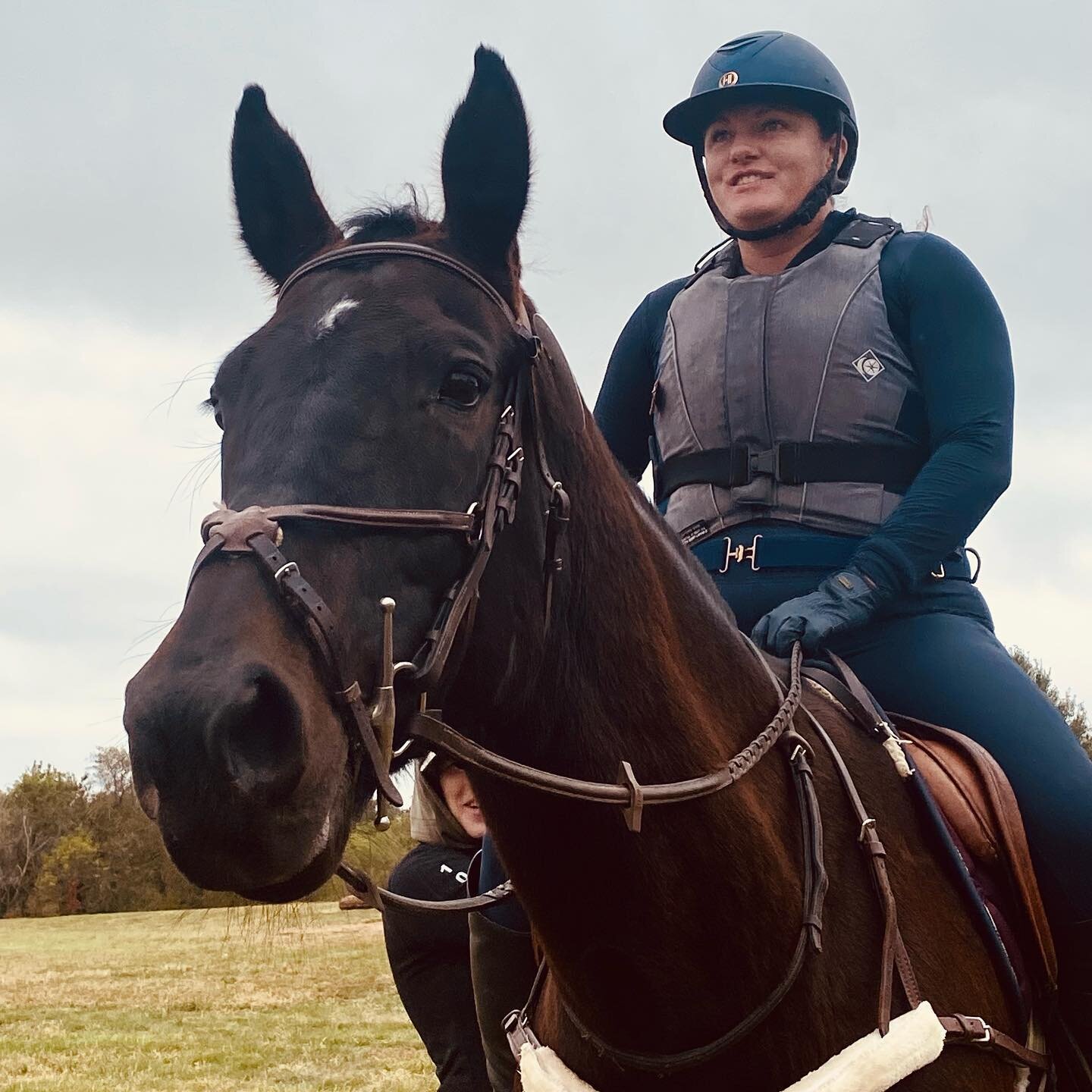 Just a little Saturday morning horsing around! Yesterday we got to see our badass friend, @christine.balden compete in cross country, dressage and stadium. It was our first time attending and definitely won&rsquo;t be our last!