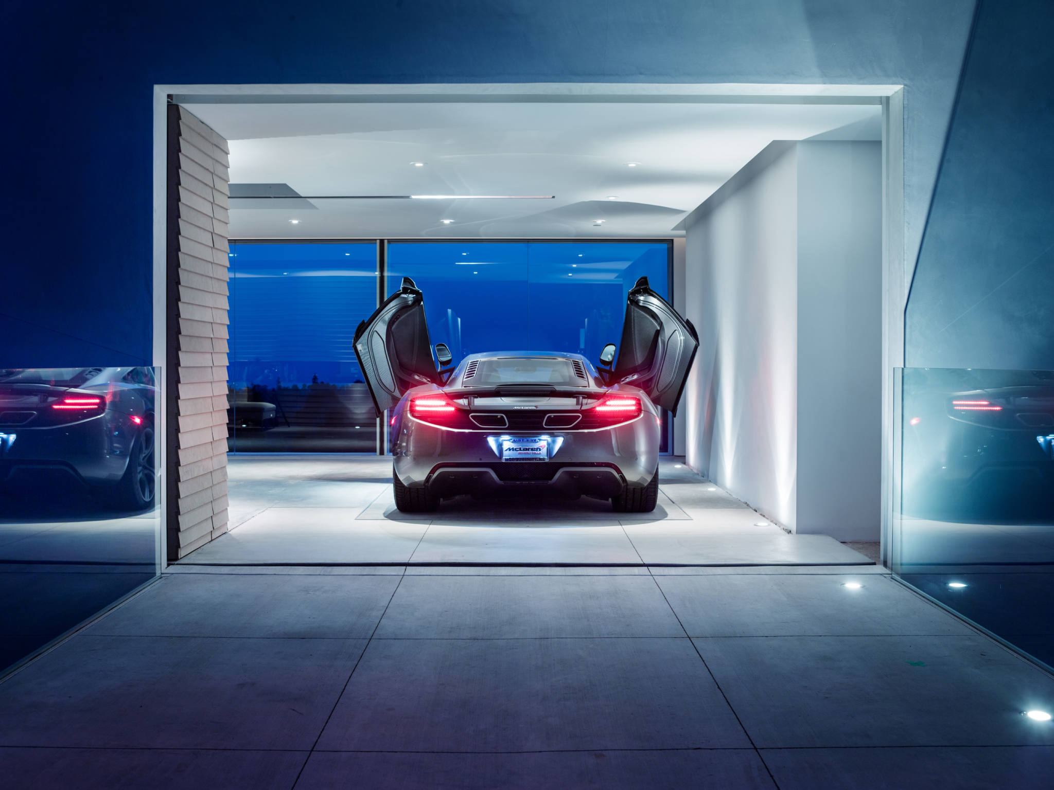 MCLAREN12C-130264,large.2x.1464941002.jpg