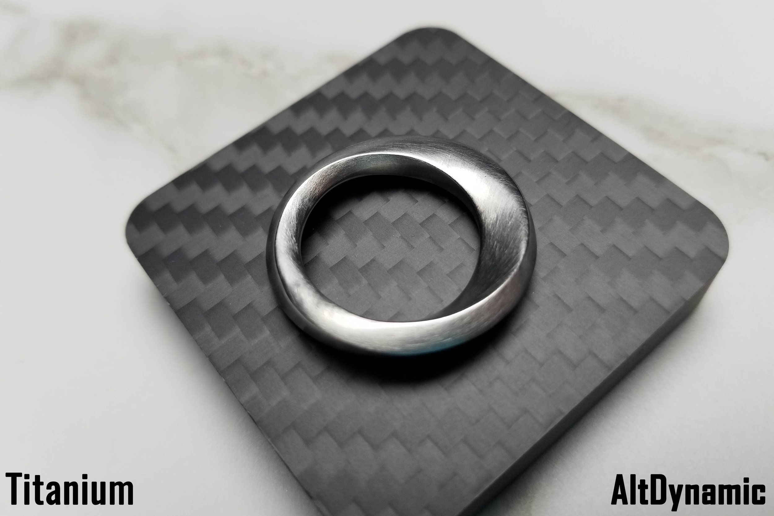 Titanium Mobius Strip AltDynamic - 6.jpg