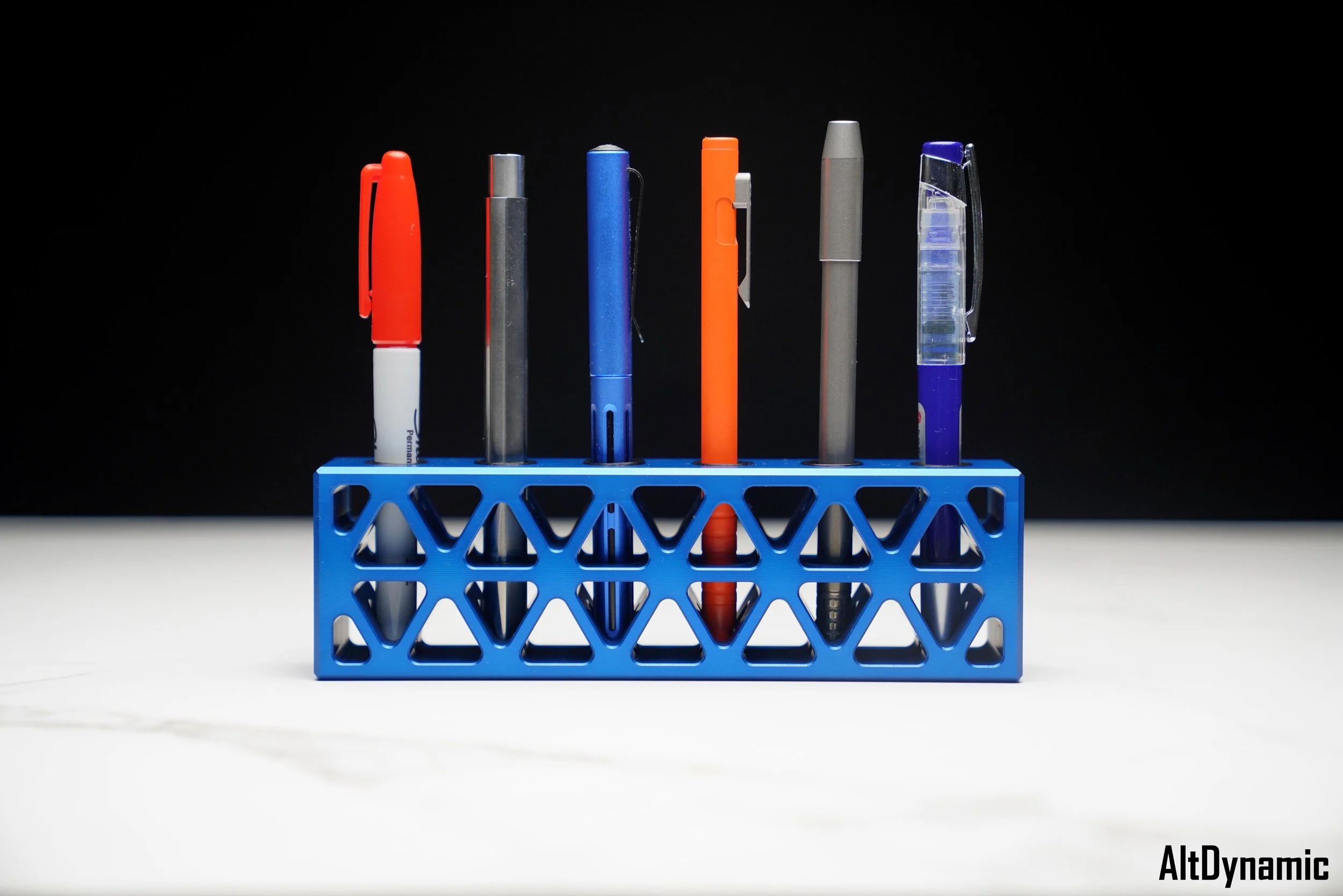 Isobrick Pen Stand