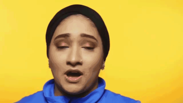 Mrawake-sizzle-womens-3.gif