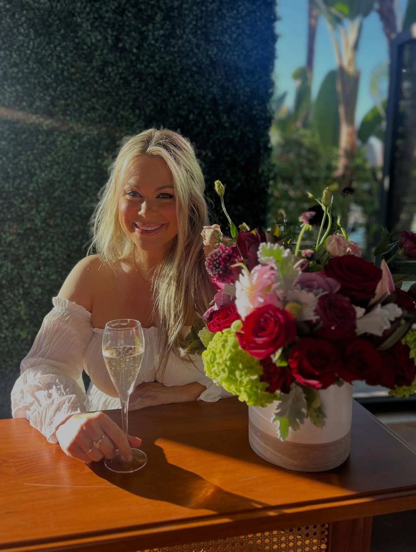 Sunshine and flowers 💐