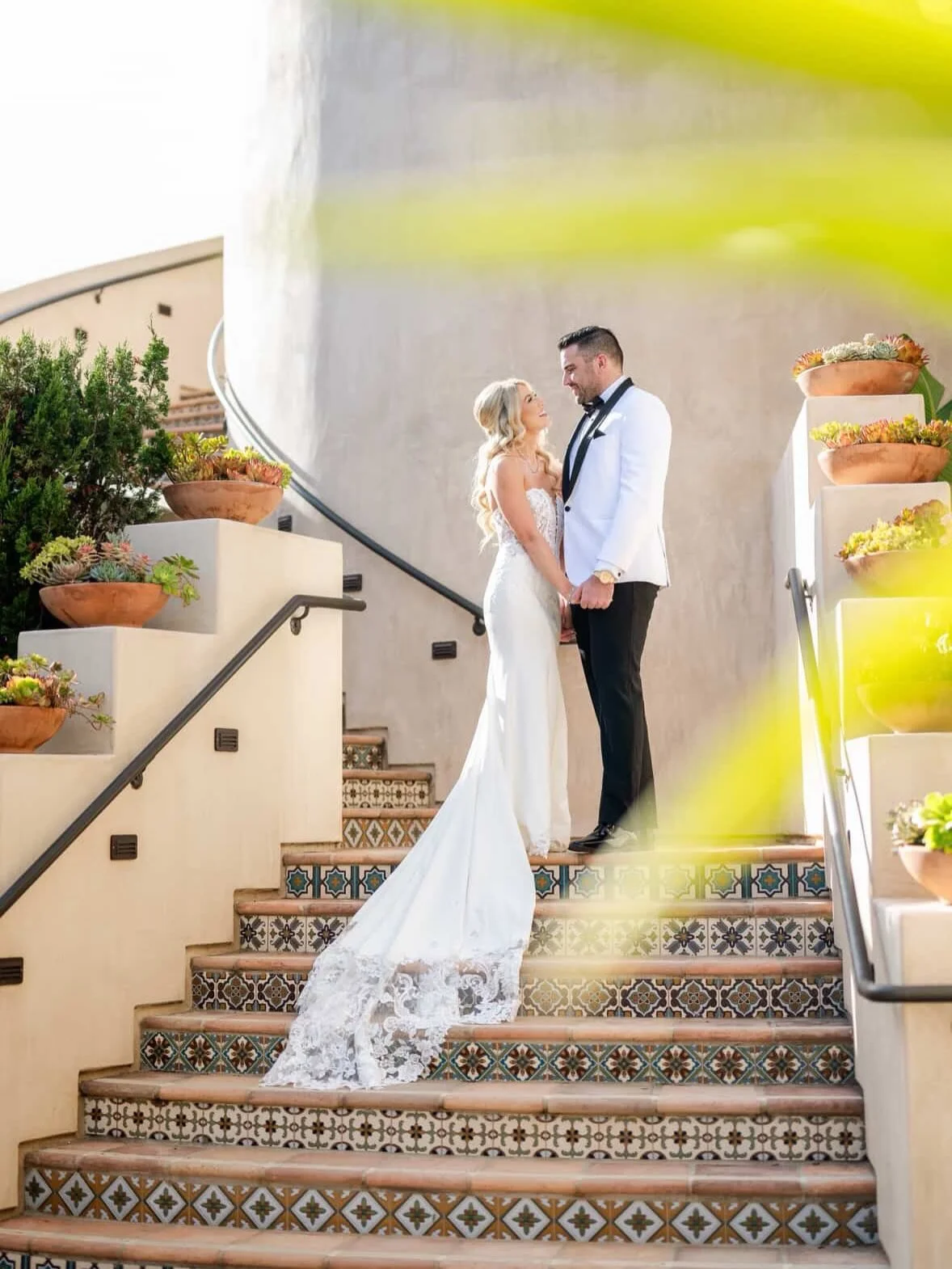 Happy couple vibes 🥰
.
.
Photos by @jamiebrinkmanphoto 
Venue @talegaweddingsandevents 
.
.
#ocmu #ocmakeupartist #purebeautybydanielle #bridalstylist #bridalmakeupandhair