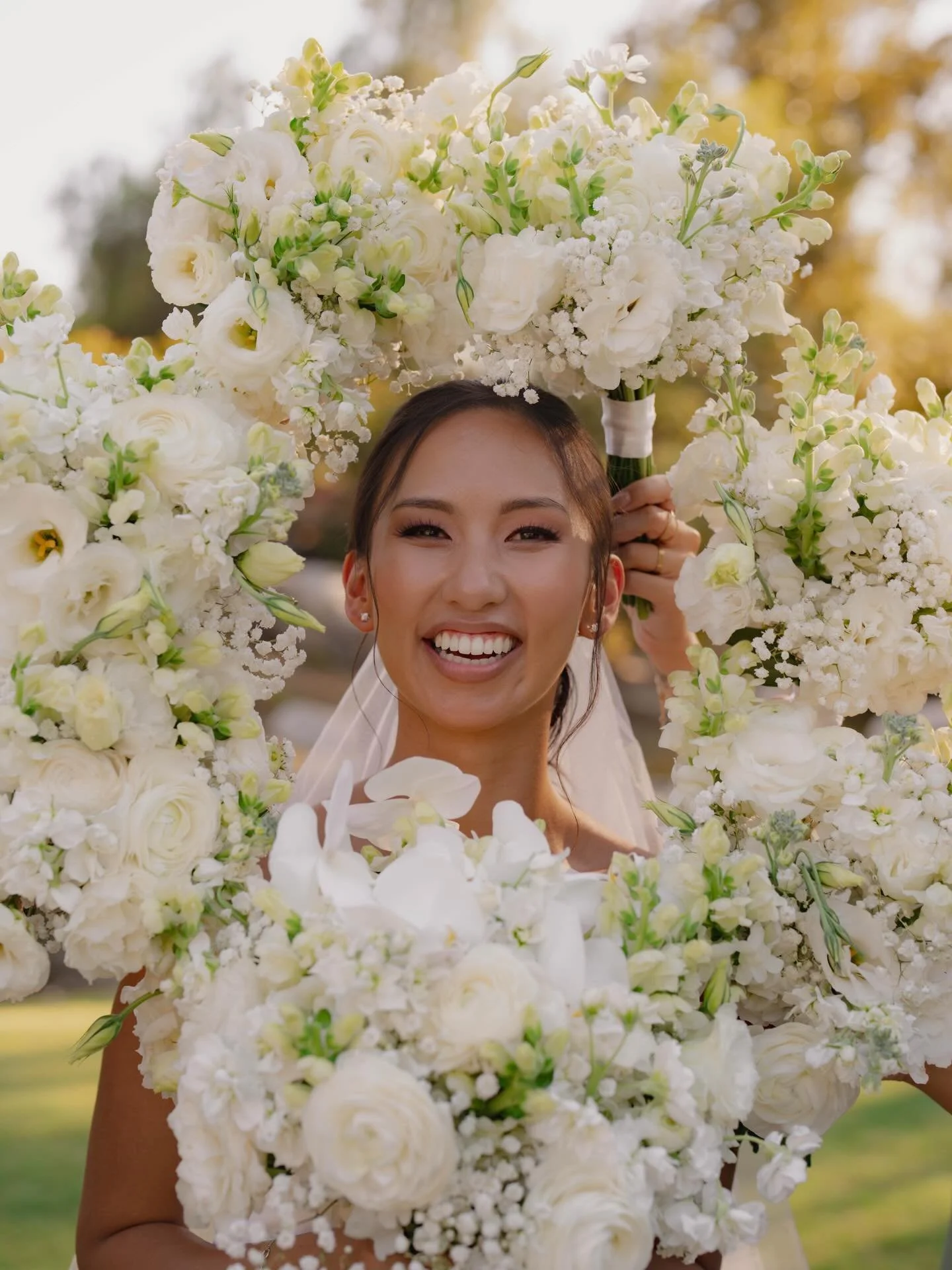 More stunning images from Monica and Wilson&rsquo;s wedding! So beautiful!! 🤩 
.
.
Coordination @celebrationsbybrandi 
Photo @carsonshoephoto 
H/MUA @purebeautybydanielle 
Florist @broadwaybotanicals 
@littlehilldesigns 
Dj @thedjaycompany 
Photo ba