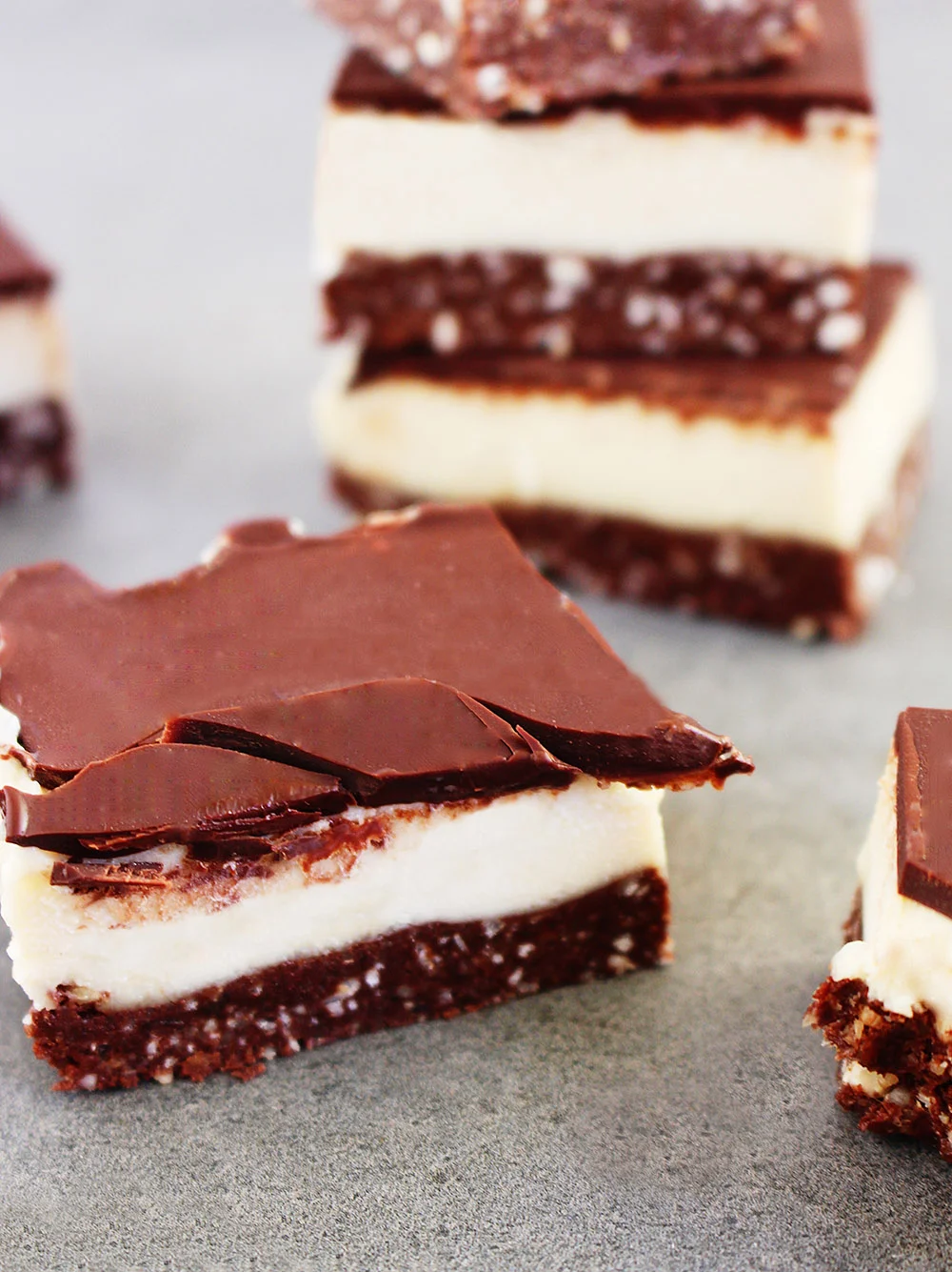 Raw Peppermint Slice
