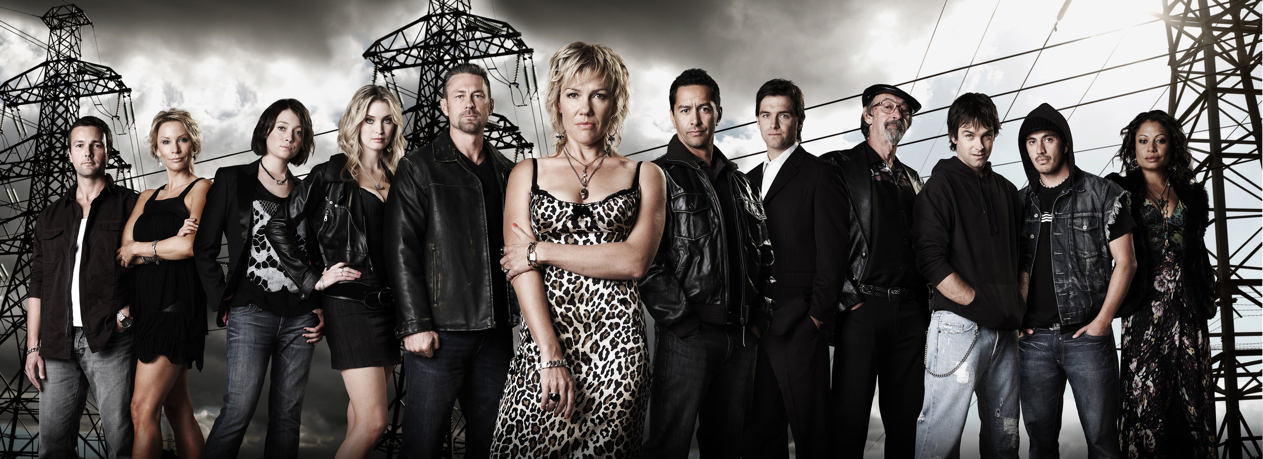 OF4 CAST08(final) medium.jpg