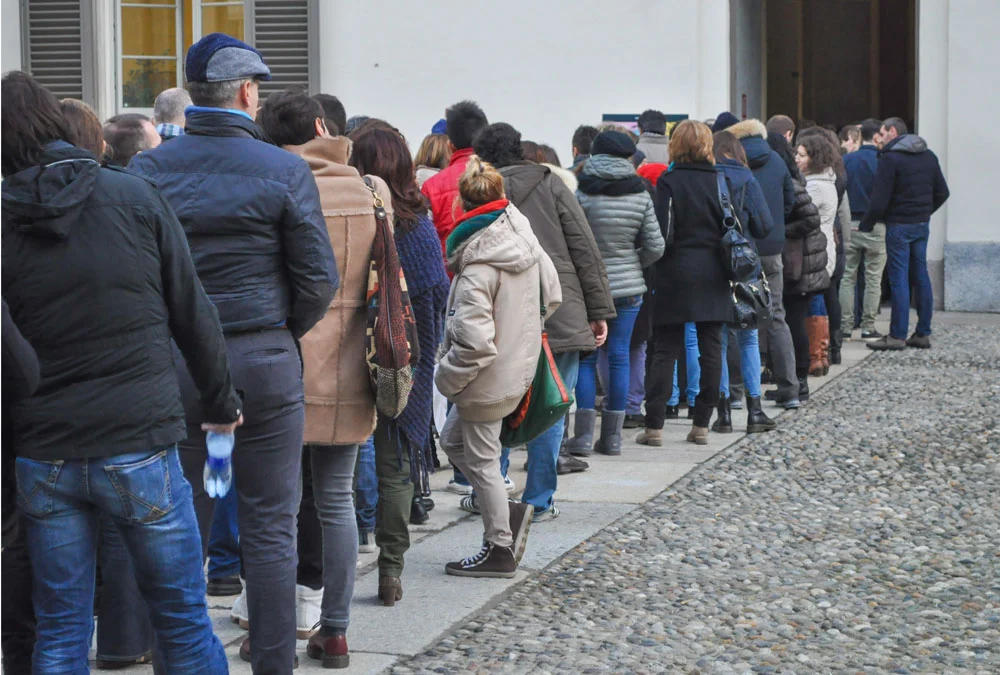 In a city break article, telling readers how to avoid queues - rather than pretending they don't exist - can do wonders for your credibility. Photo: s74/Shutterstock