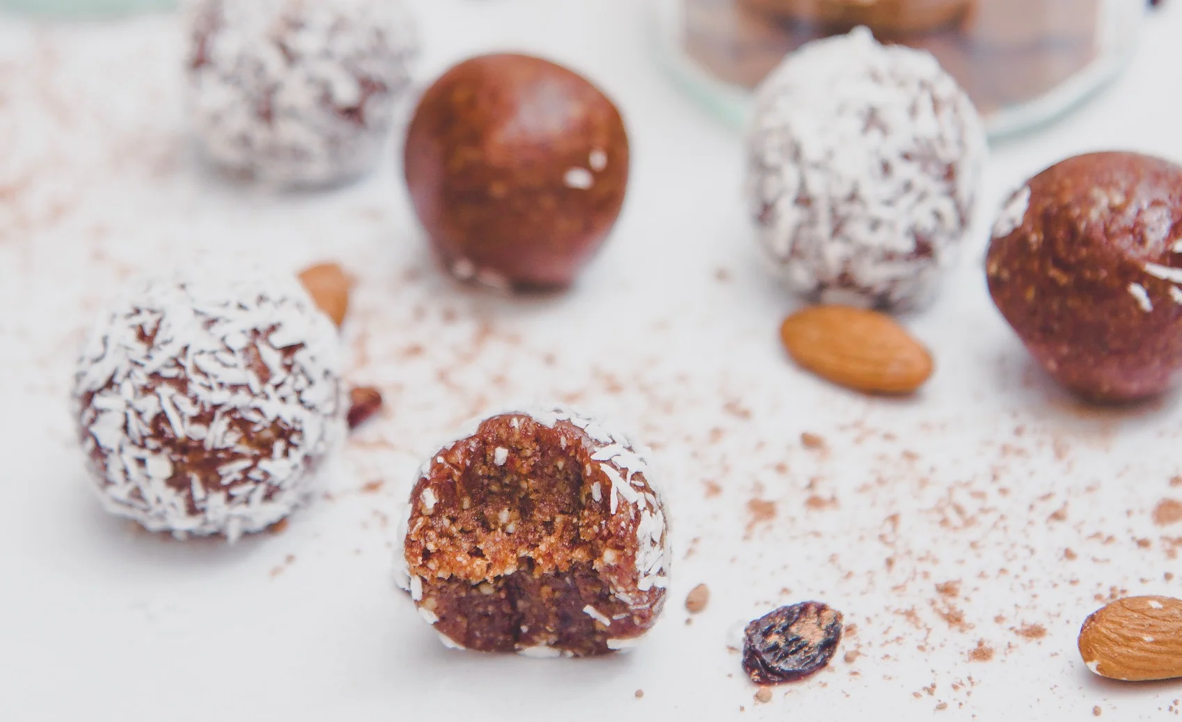 Chocolate fudge energy balls