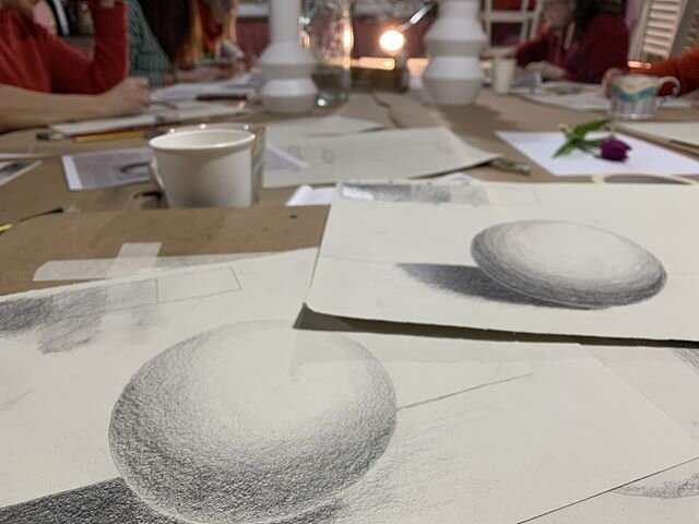 Our Drawing and Painting course is in full swing! We have taken it right back to basics. In our second class, they have learnt different methods of shading and the best way to project that skill onto different objects. #artcourse #artclass #pastelwor