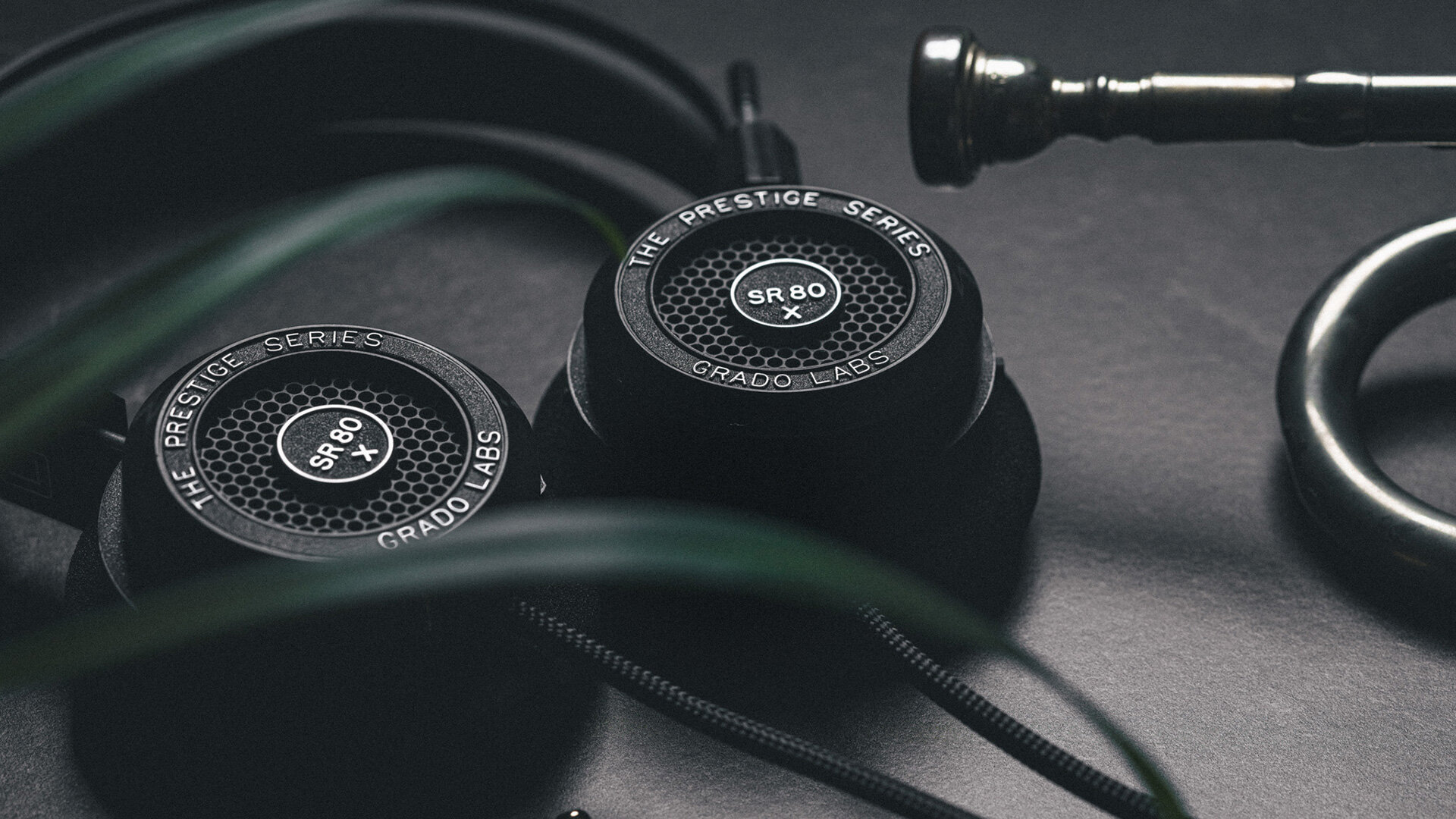 grado-sr80x-headphone-hero.jpg