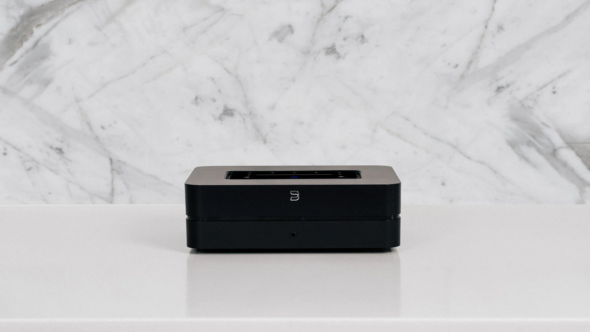 bluesound-powernode-streaming-amplifier-hero.jpg