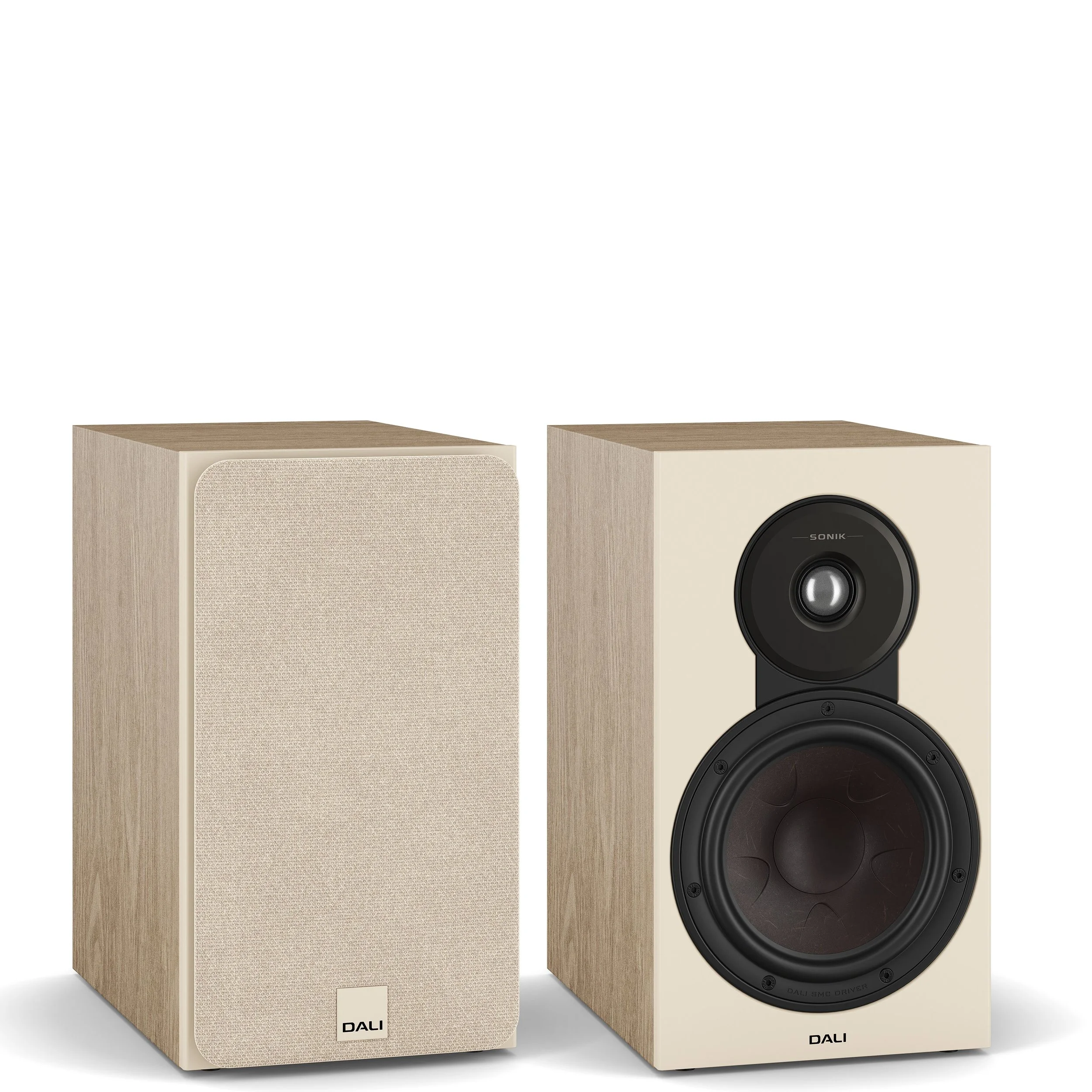 DALI Sonik 3 bookshelf speaker shown in natural oak.