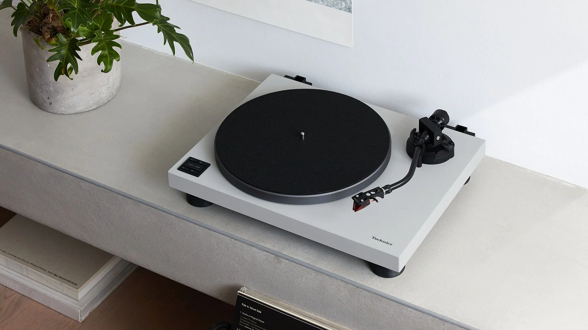 technics-sl-50c-turntable-hero.jpg